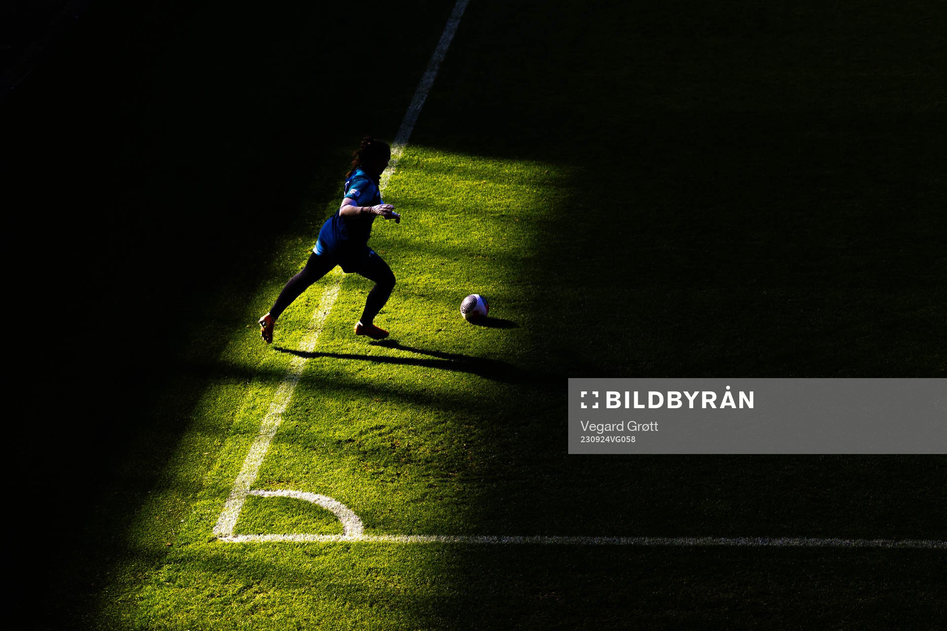 Goalkeeper Aurora Mikalsen of the Norwegian women's national football team during a training session on September 24, 2023 in Oslo. 