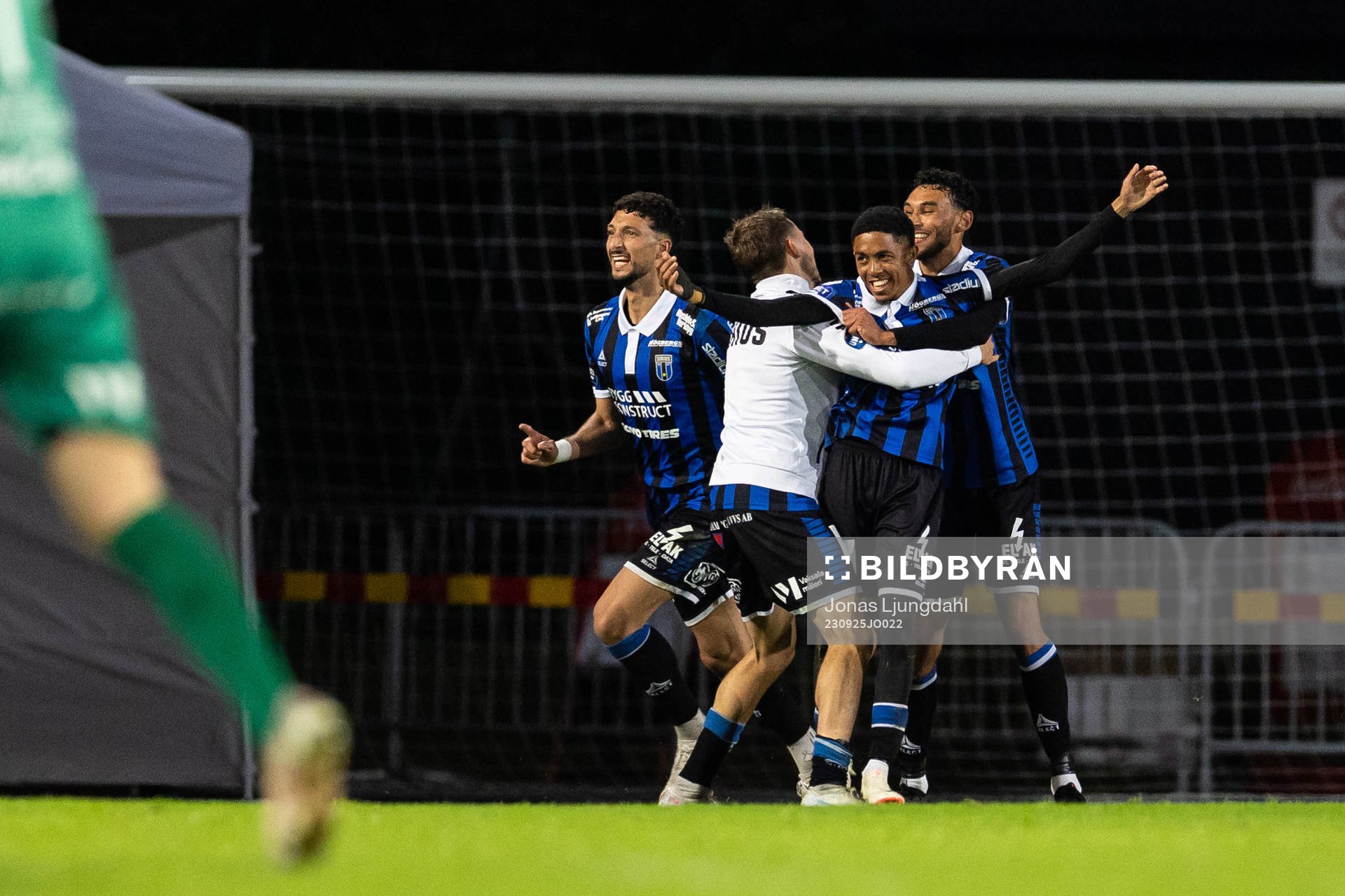 Sirius Tashreeq Matthews jublar