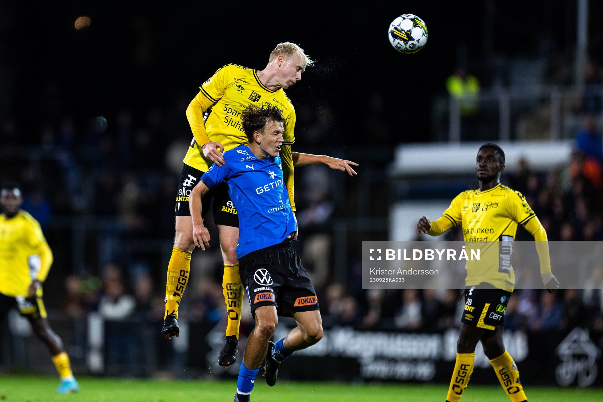 Elfsborgs André Boman och Halmstads Kazper Karlsson