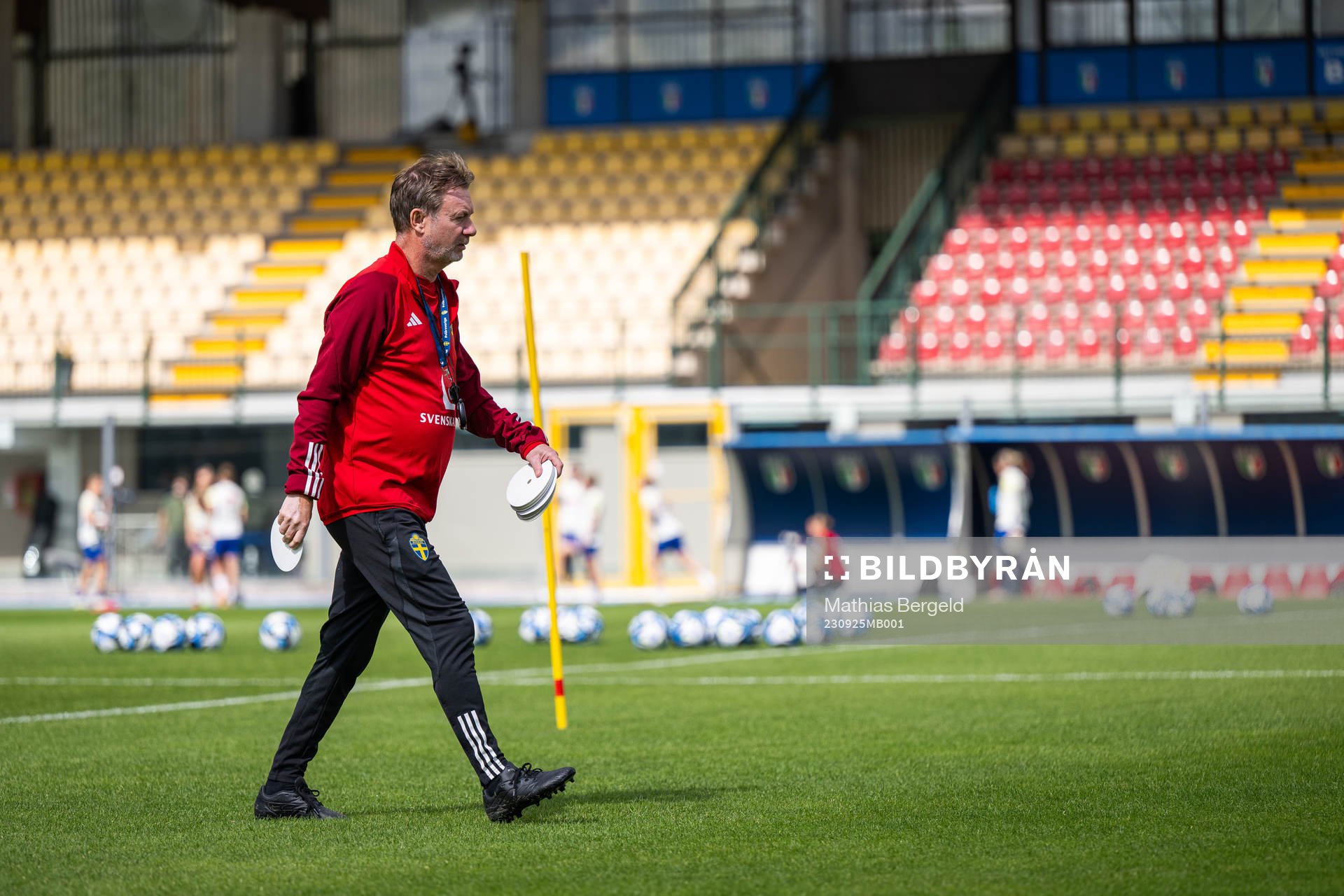 Head coach Peter Gerhardsson of the Swedish women's
