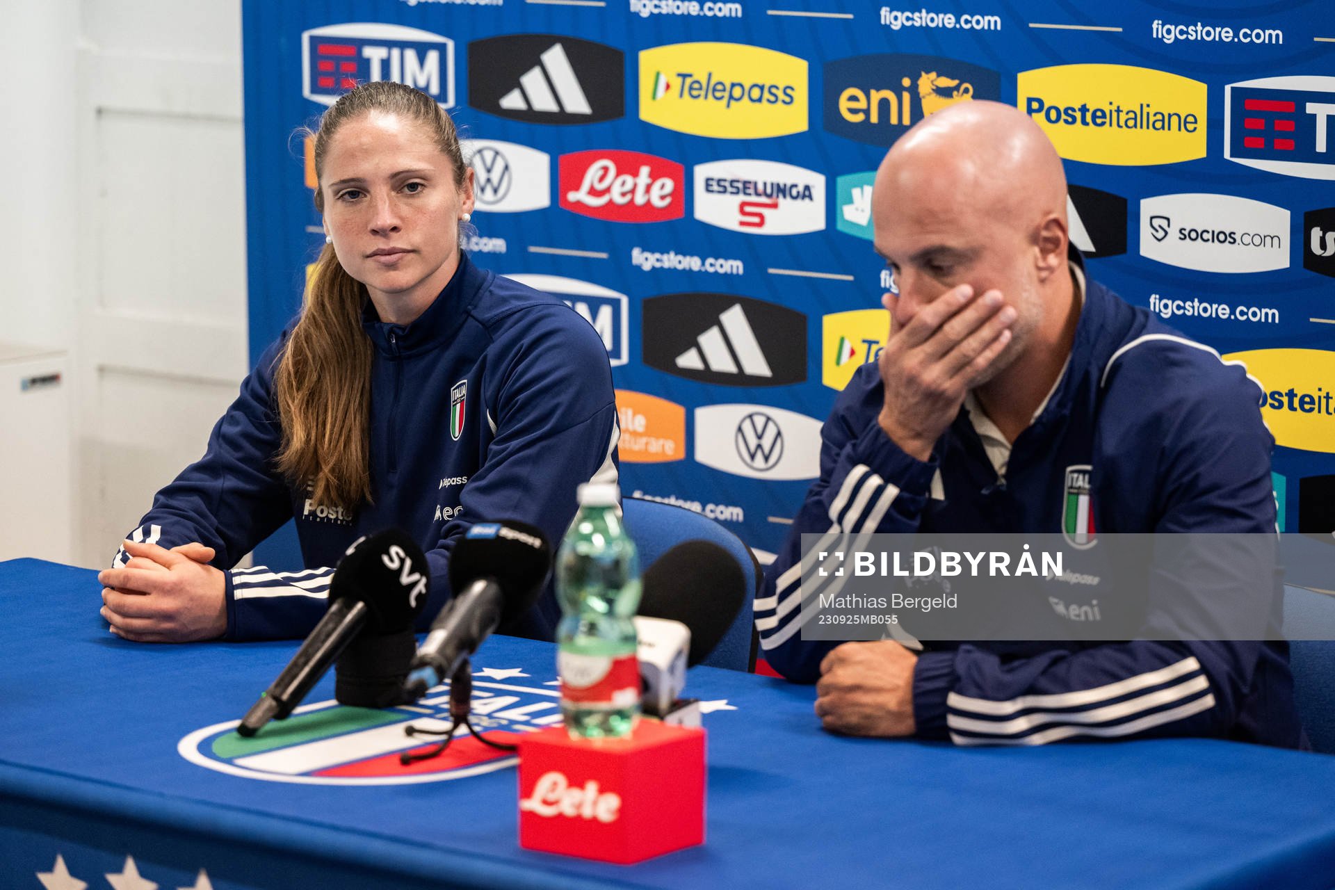 Goalkeeper Laura Giuliani and head coach Andrea Soncin of