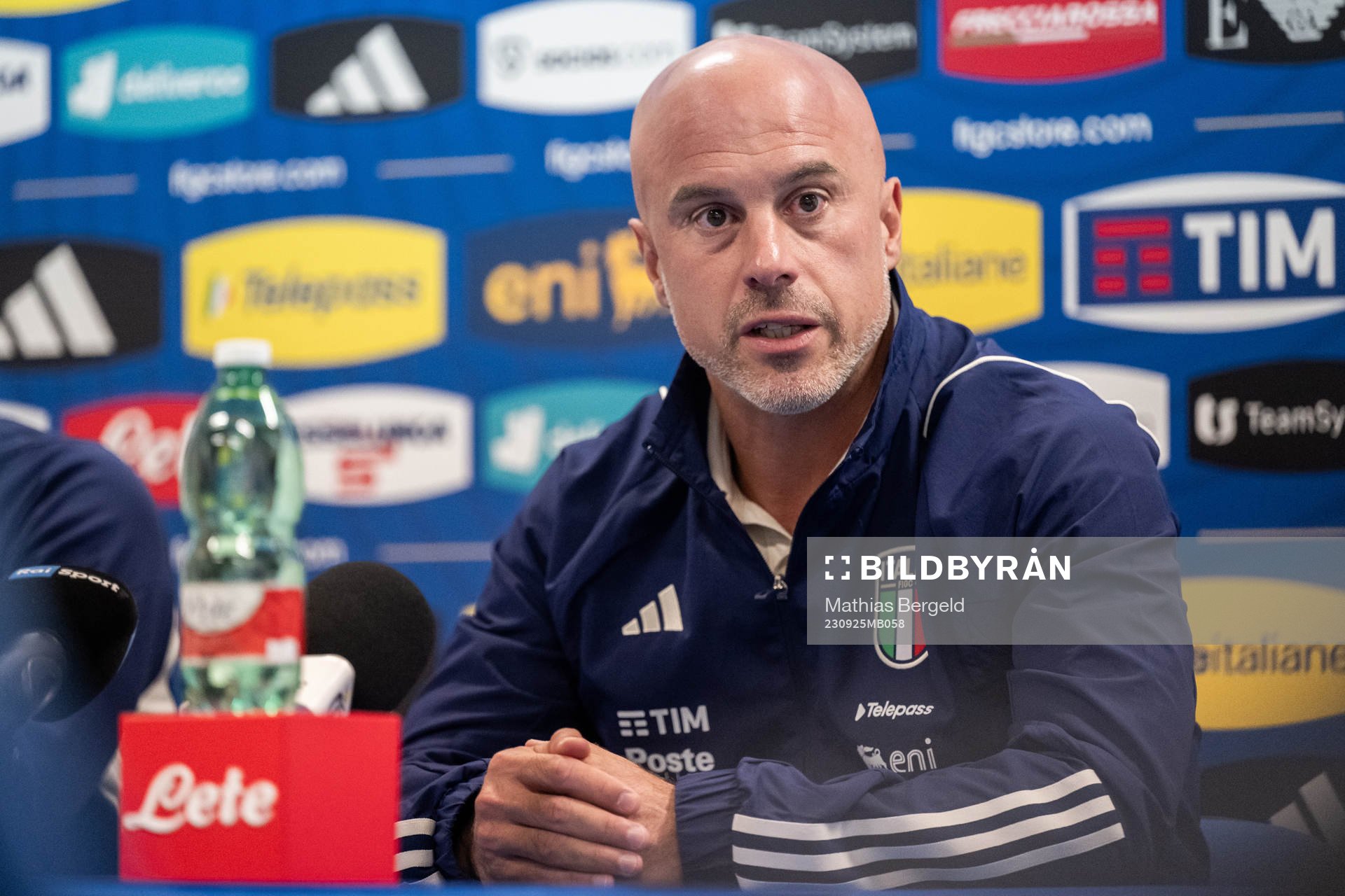 Head coach Andrea Soncin of the Italian women's national
