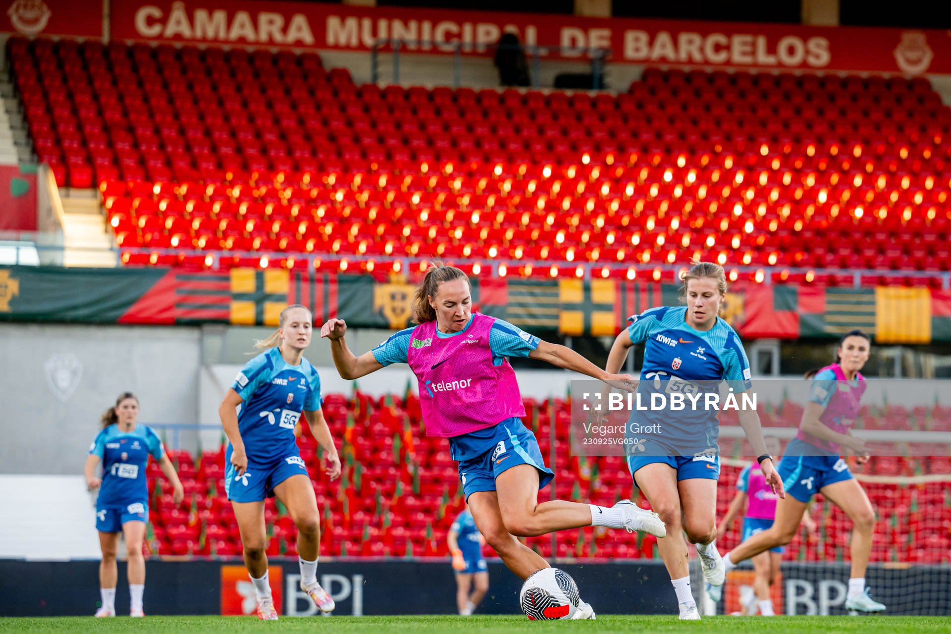 Marit Bratberg Lund and Cesilie Andreassen of the Norwegian