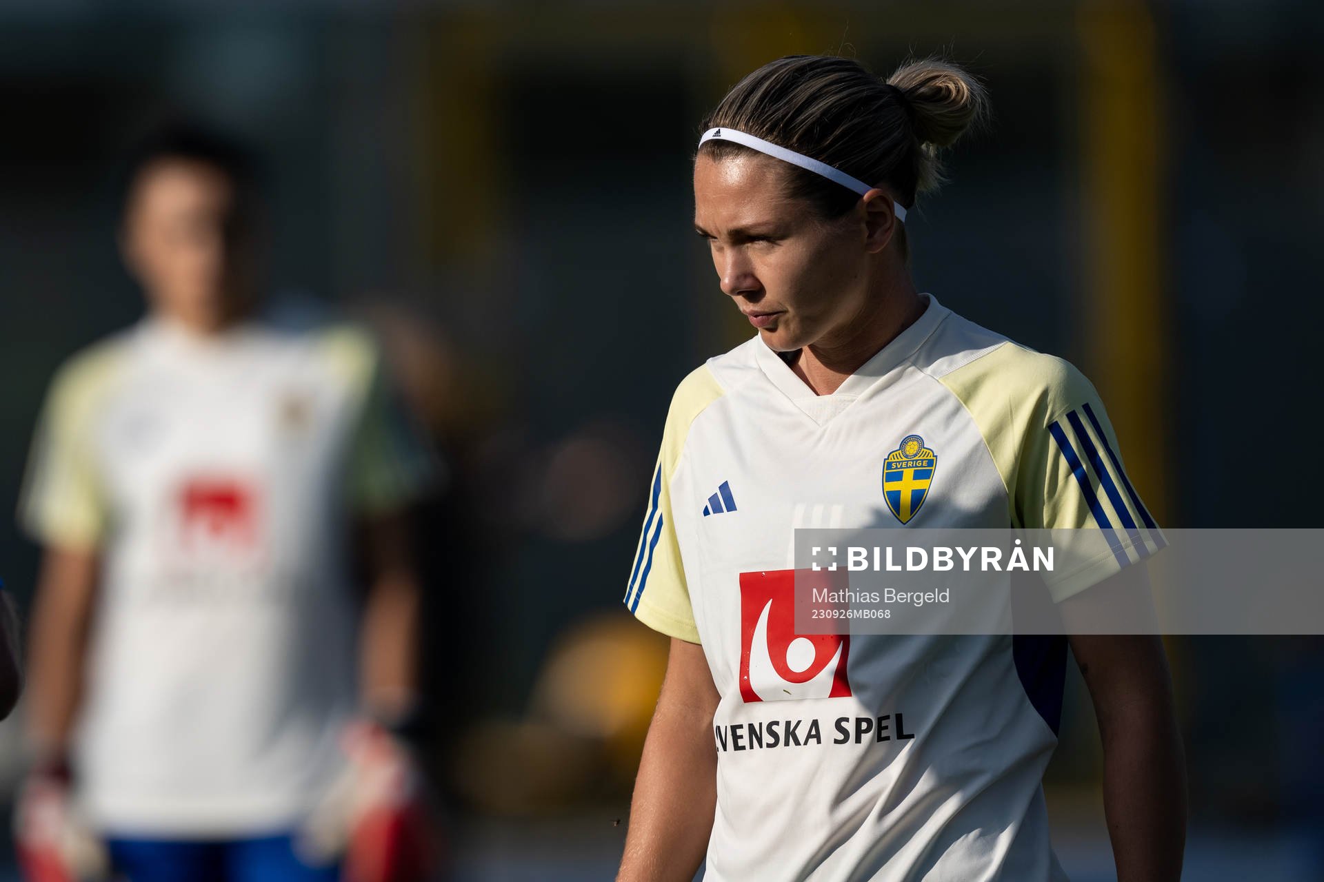 goalkeeper Jennifer Falk of Sweden