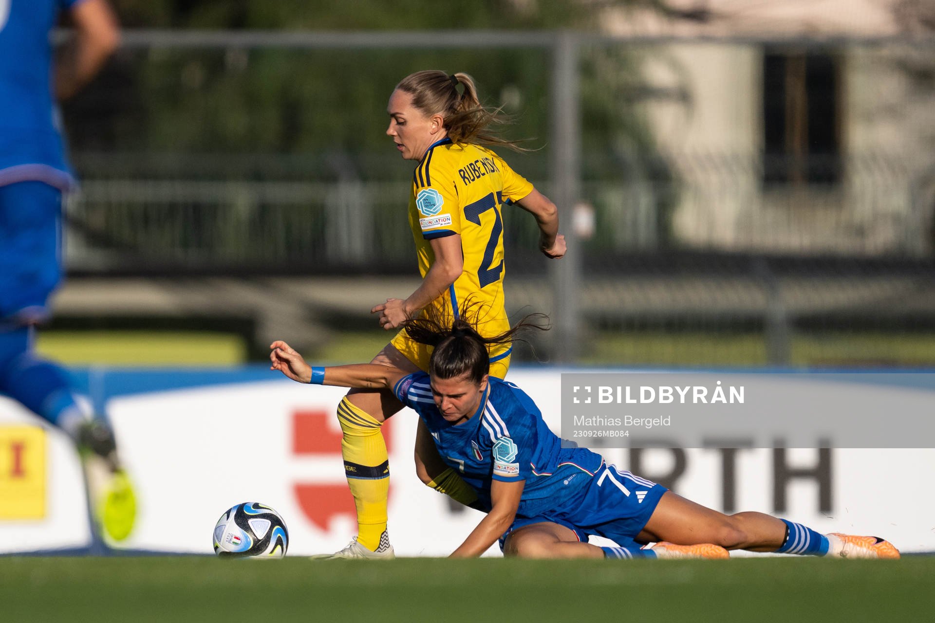 Elin Rubensson of Sweden and Sofia Cantore of Italy