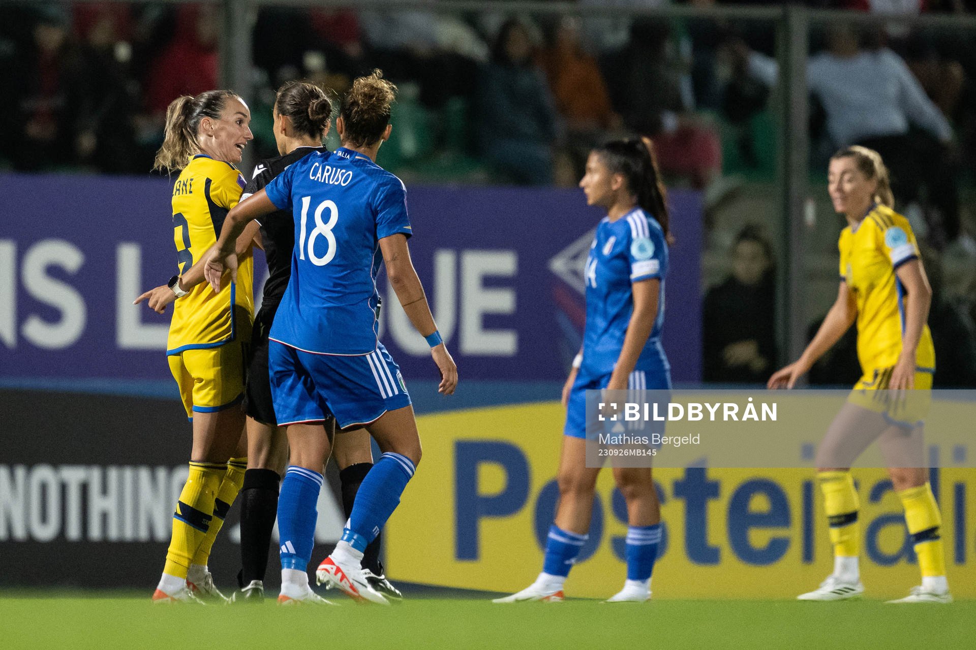 Kosovare Asllani of Sweden and Arianna Caruso of Italy in a