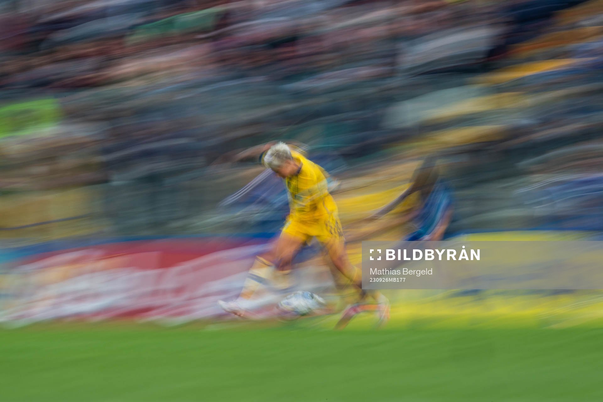 Lina Hurtig of Sweden during the UEFA Women's Nations League football match between Italy and Sweden on September 26, 2023 in Castel di Sangro.