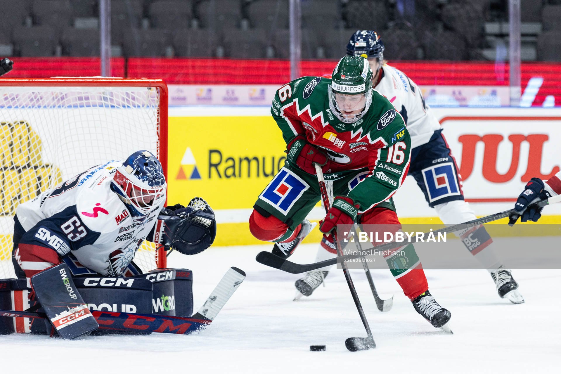 Linköpings målvakt Marcus Högberg och Frölundas Otto