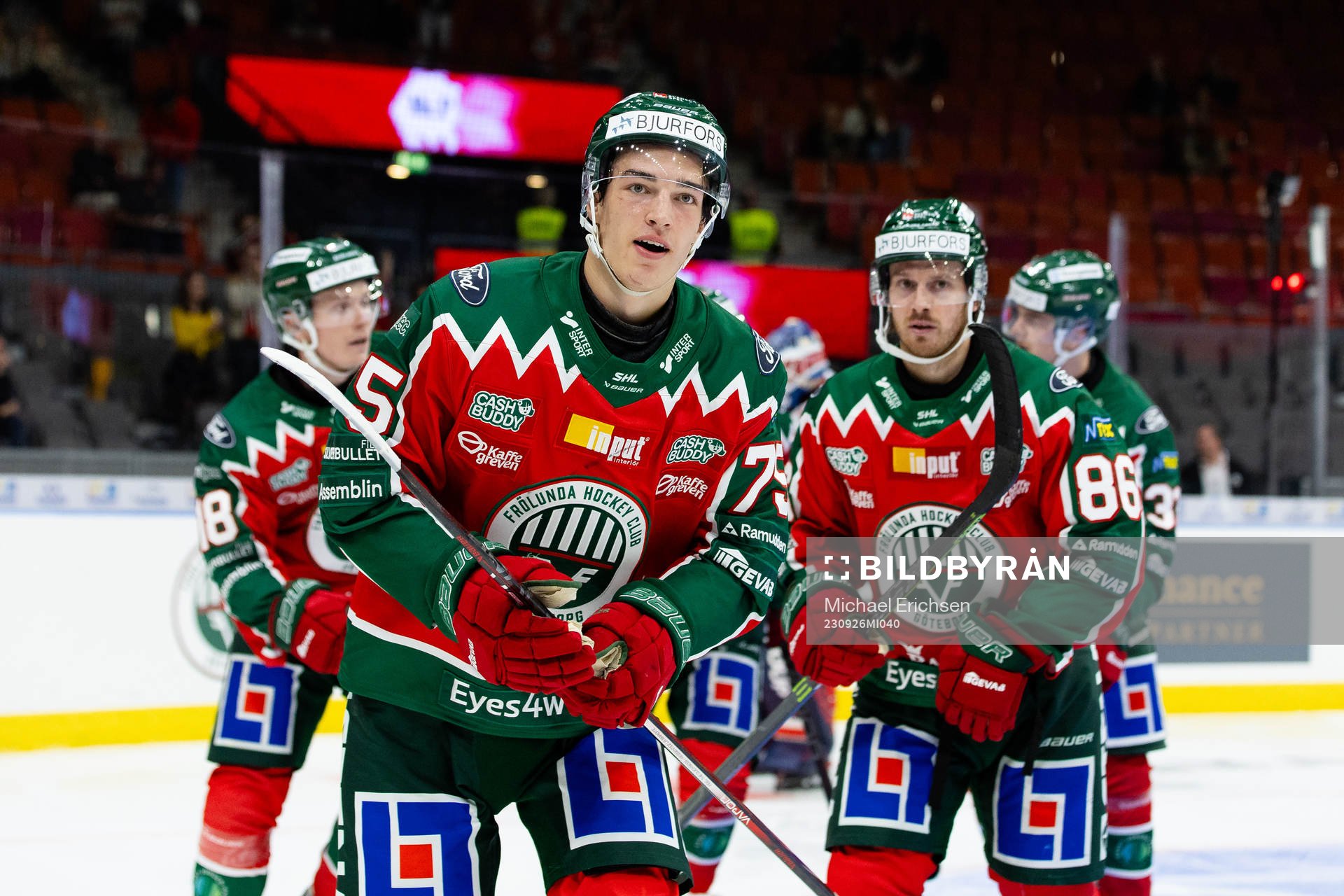 Frölundas David Edstrom jublar
