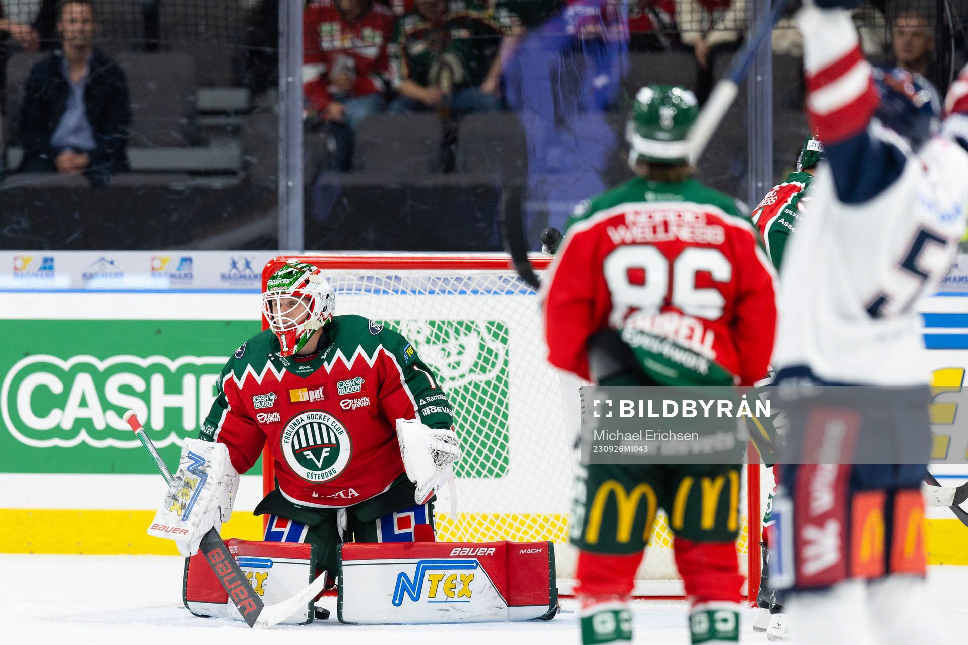 Linköpings Arvid Aronsson skjuter reducering till 2-1 i