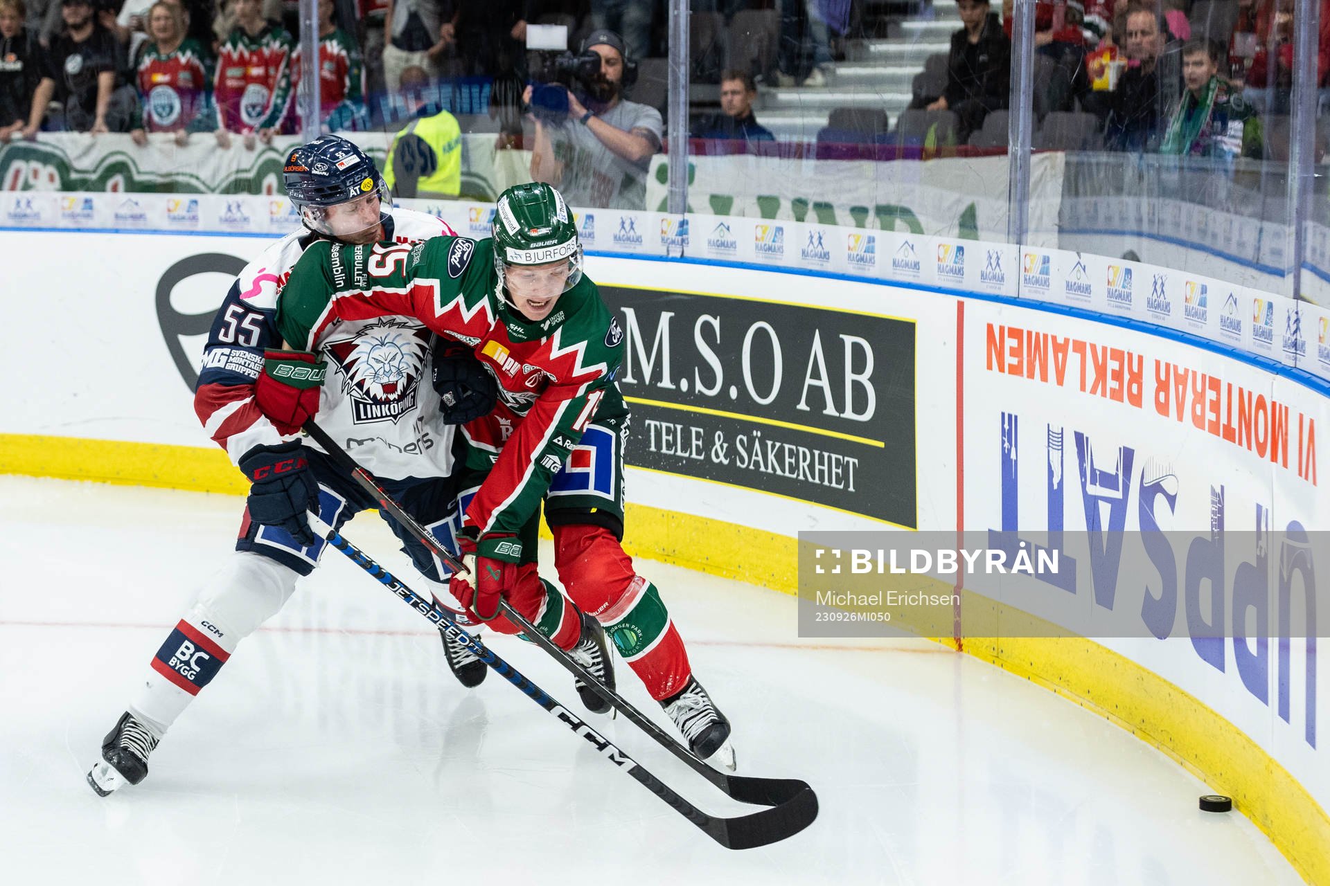 Linköpings Arvid Aronsson och Frölundas Gustav Rydahl