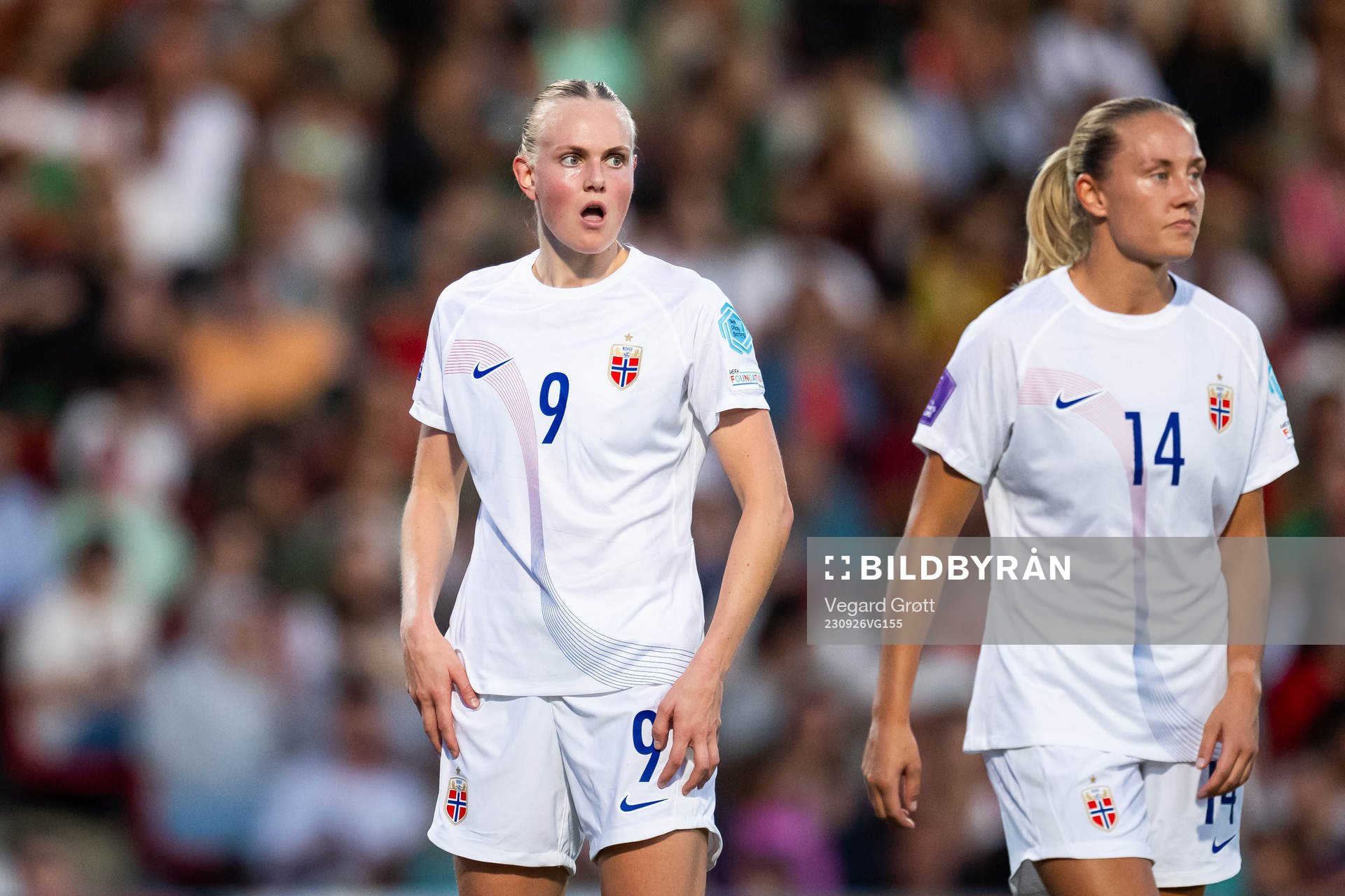 Karina Sævik and Lisa Naalsund of Norway