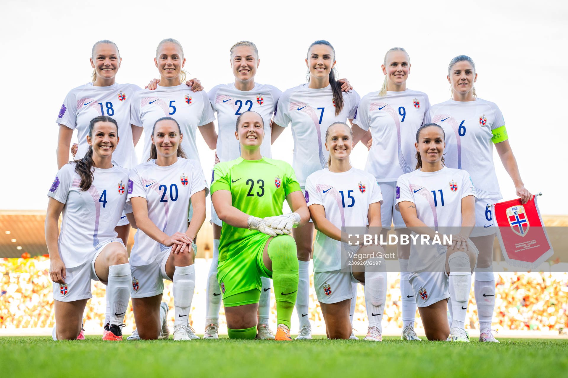 The starting eleven of Norway pose for a team photo
