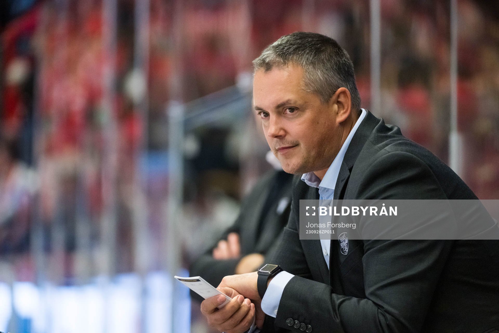 HV71s tränare Tomas Montén