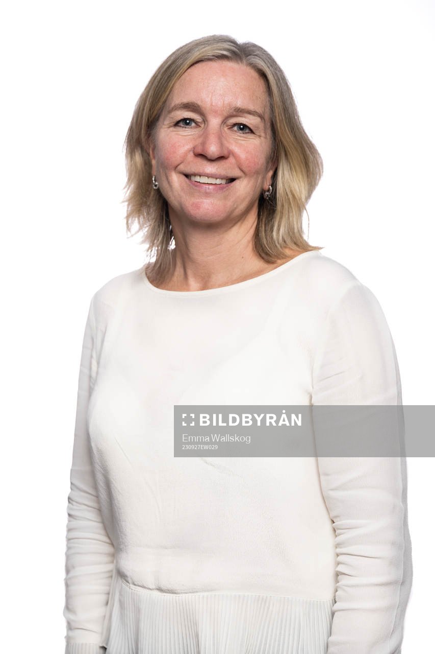 Projektledare Digital Utveckling Ylva Ring poserar för porträtt under en fotografering med Föreningen Svensk Elitfotboll den 27 september 2023 i Stockholm.