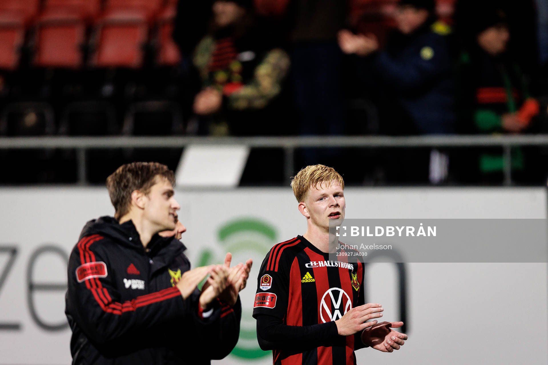 Östersunds Malcolm Stolt jublar