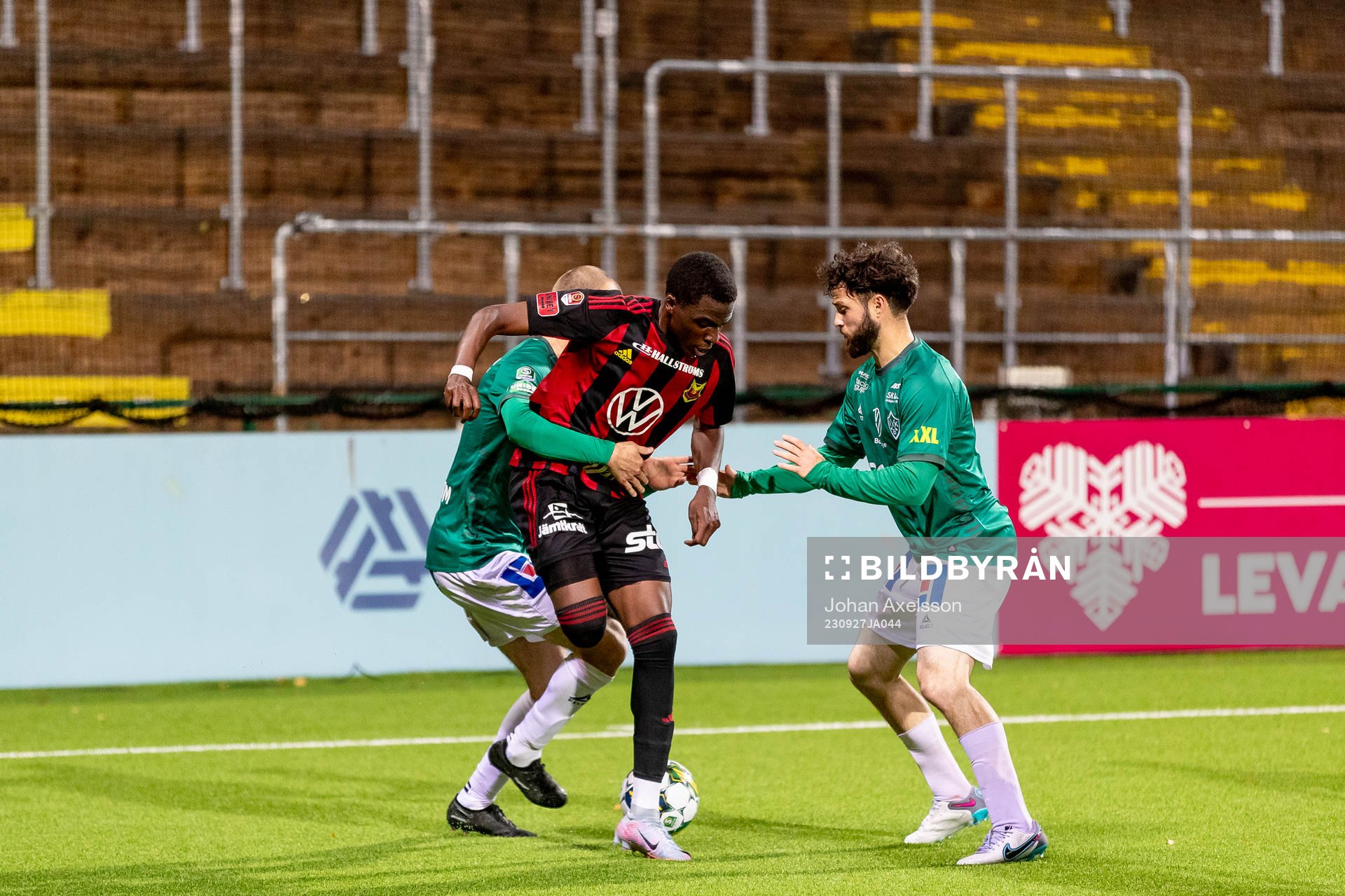 Östersunds Calvin Kabuye