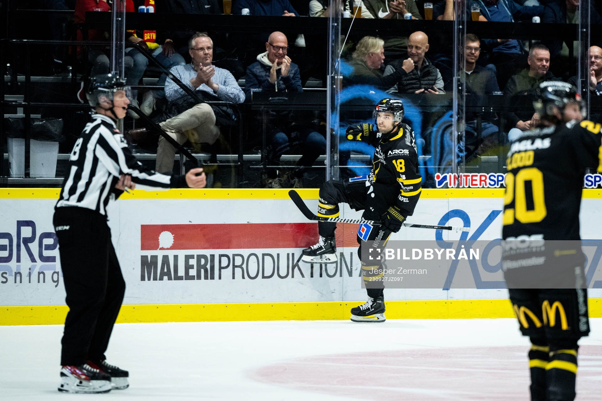 Västerås Shane Gersich jublar