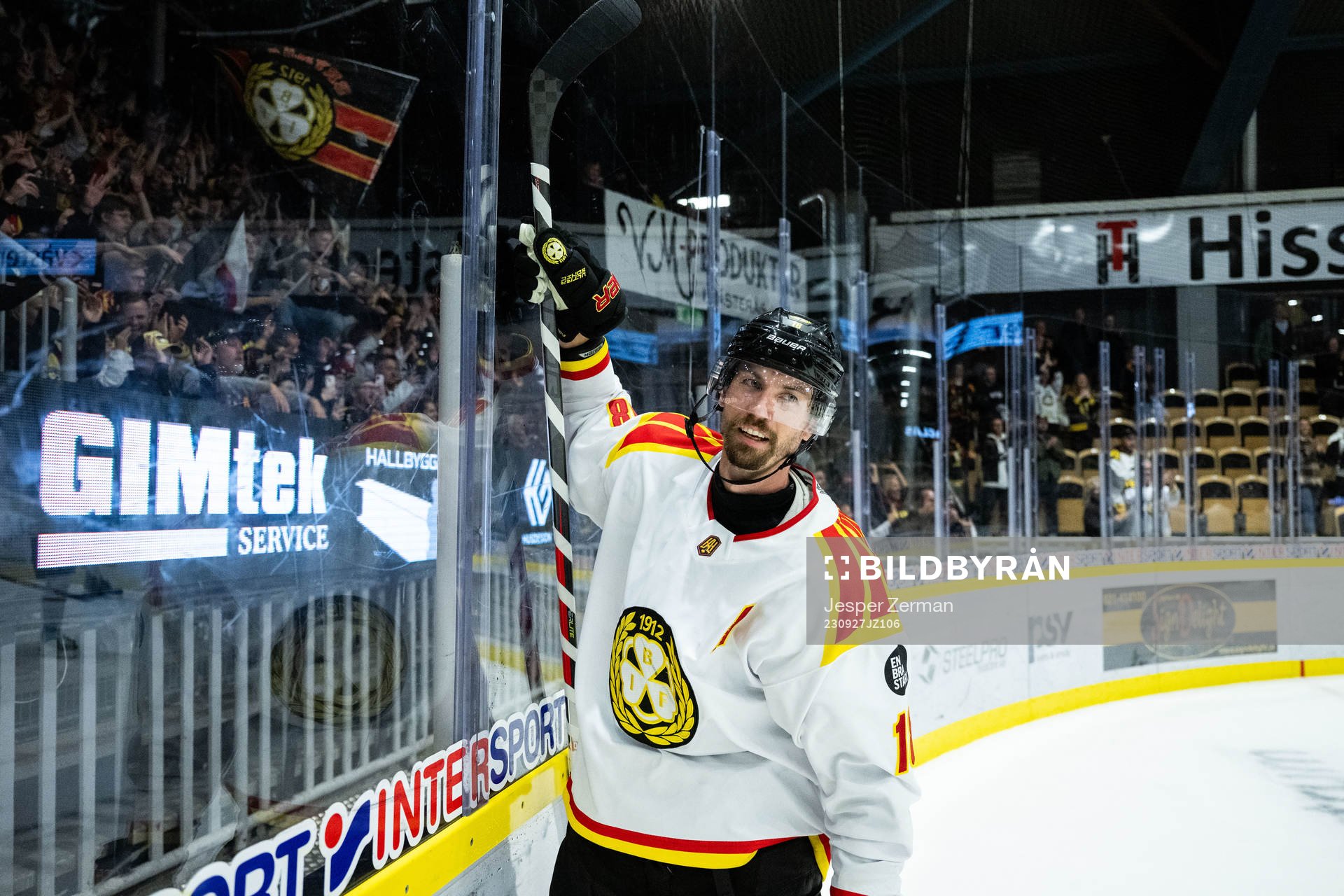 Brynäs Anton Rödin jublar