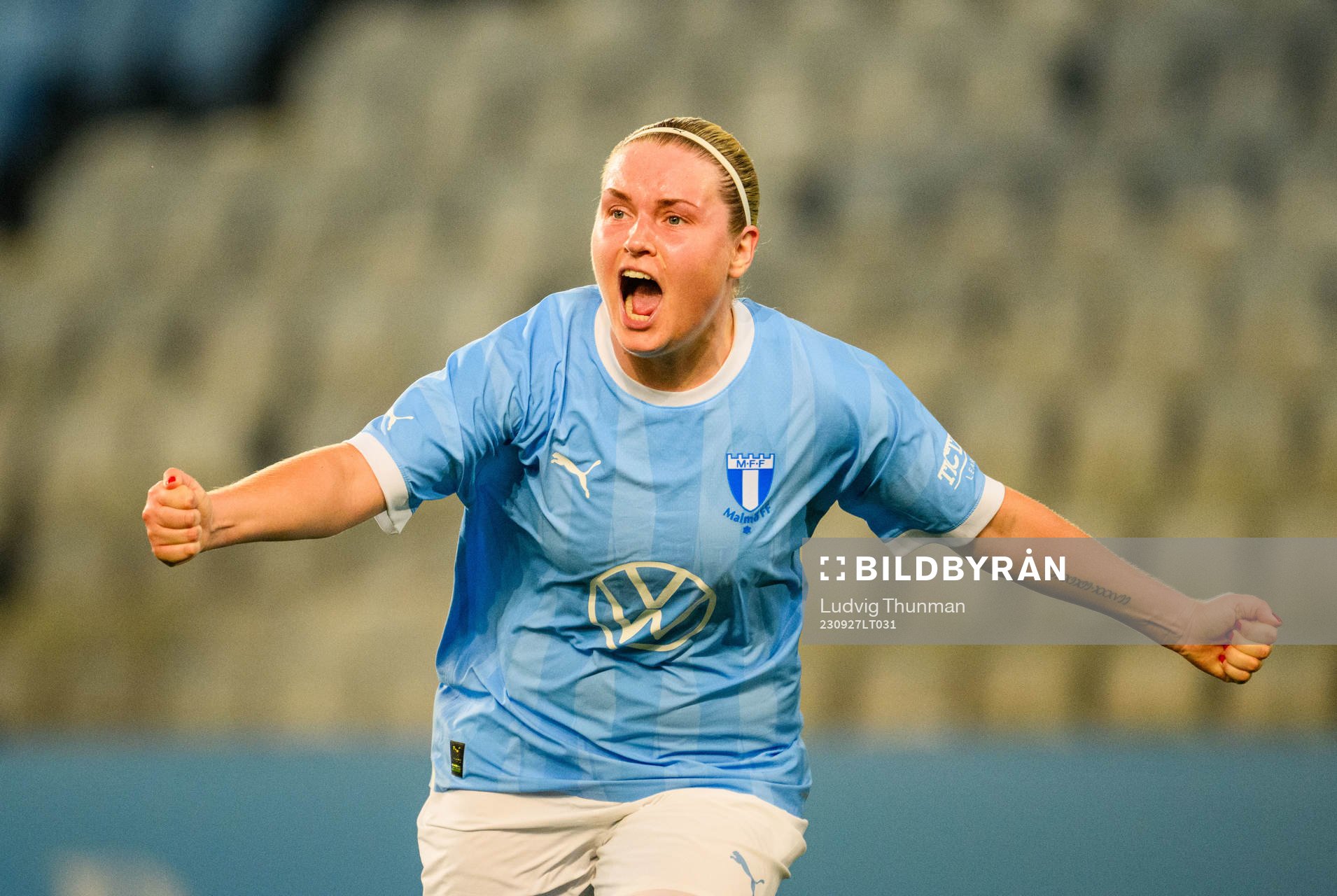 Malmö FFs Rebecka Holm jublar