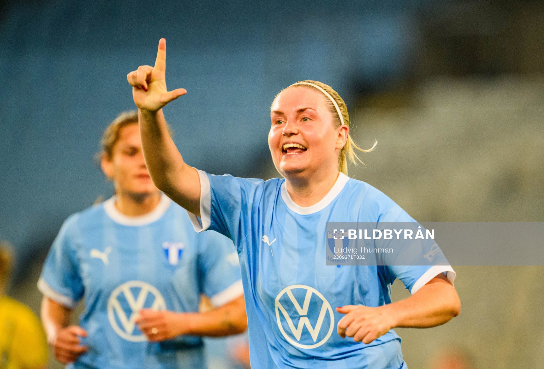 Malmö FFs Rebecka Holm jublar