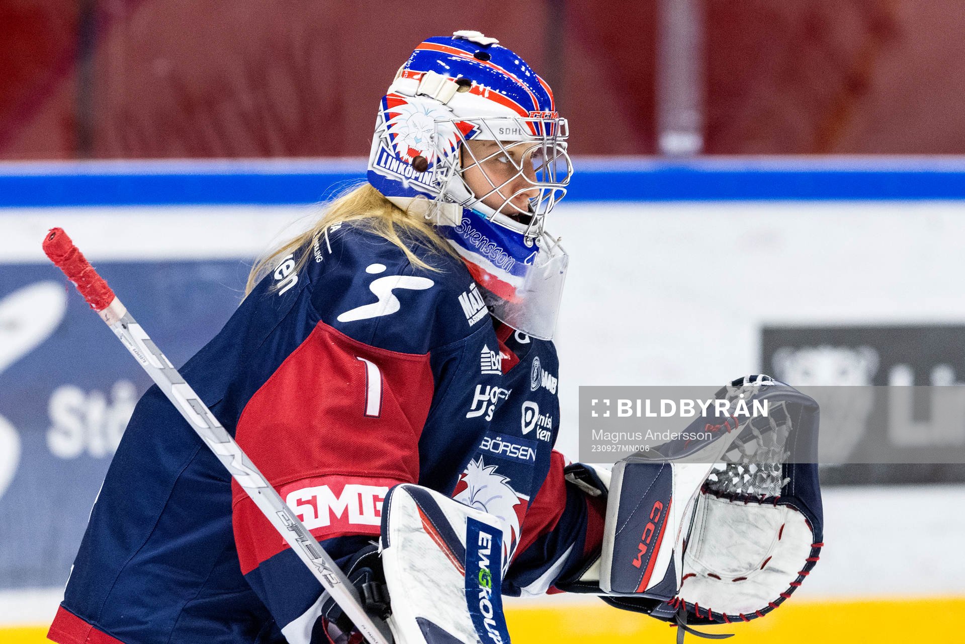 Linköpings målvakt Ebba Svensson Träff på uppvärmningen