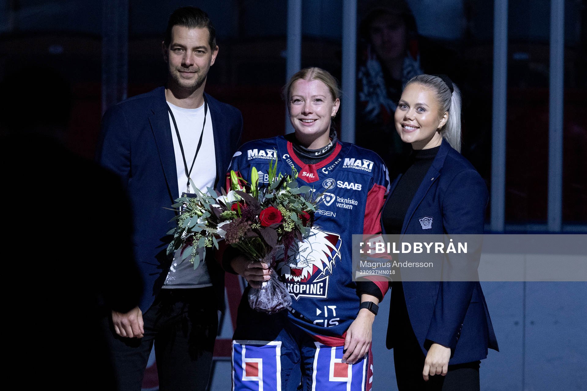 Linköpings Madelen Haug Hansen firas innan