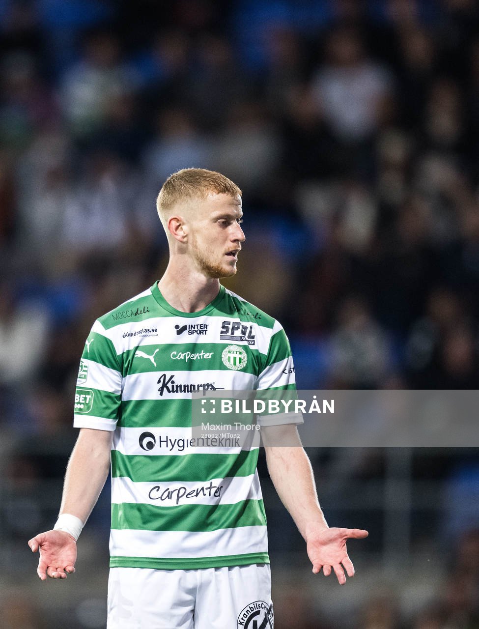 Västerås SKs Daniel Ask deppar