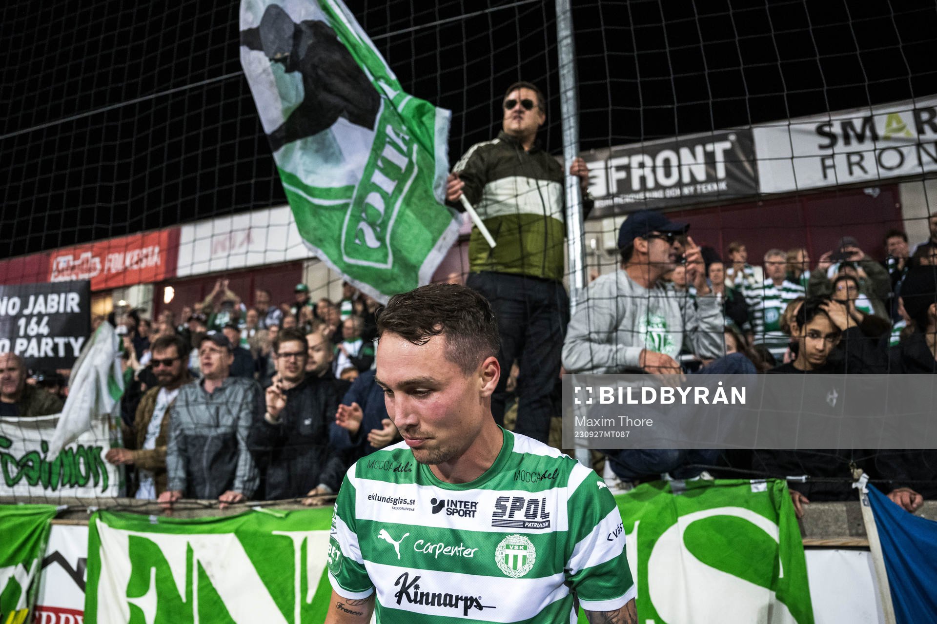 Västerås SKs Filip Tronet jublar