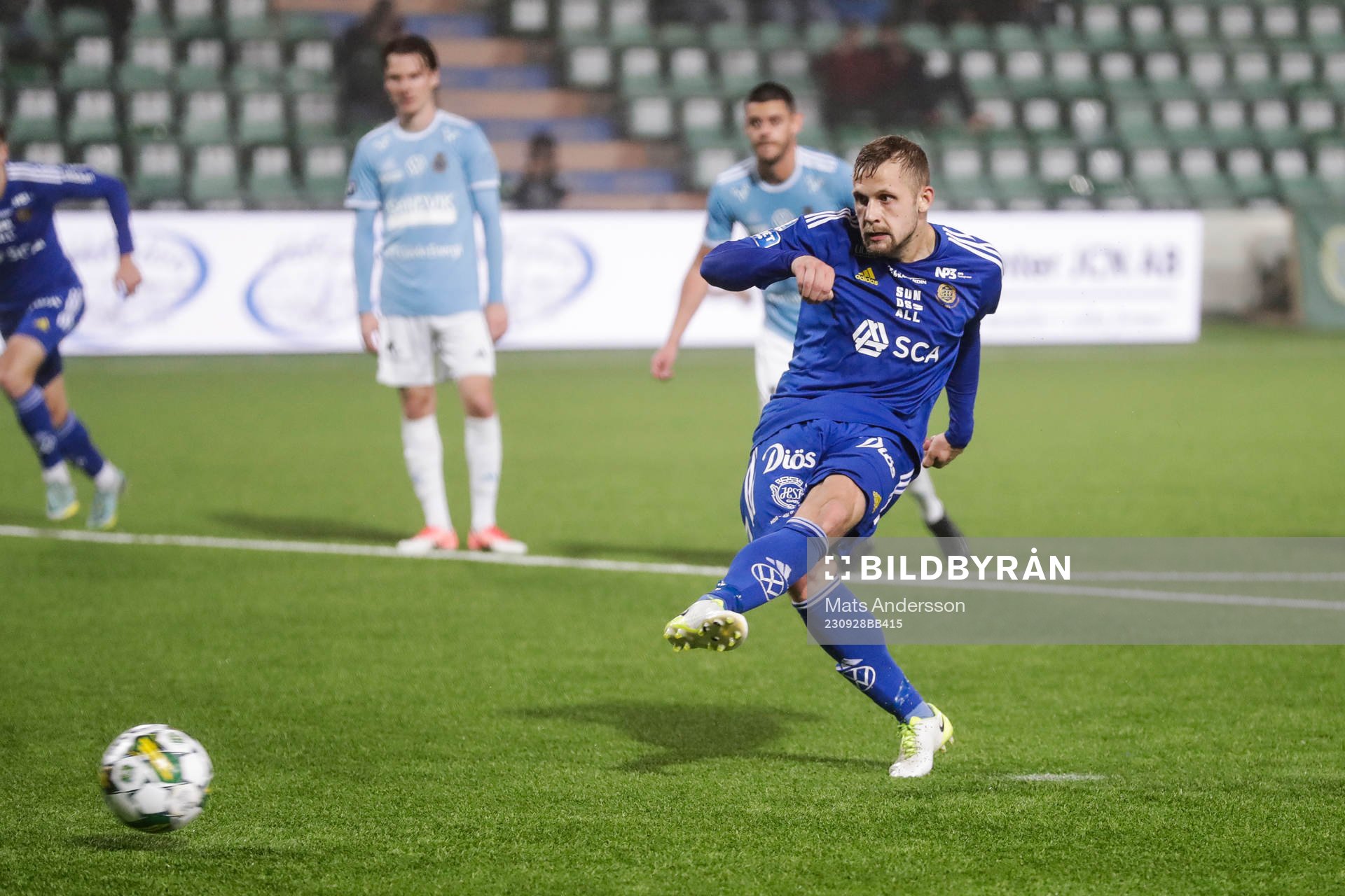 GIF Sundsvalls Erik Andersson gör 2-0 på straff