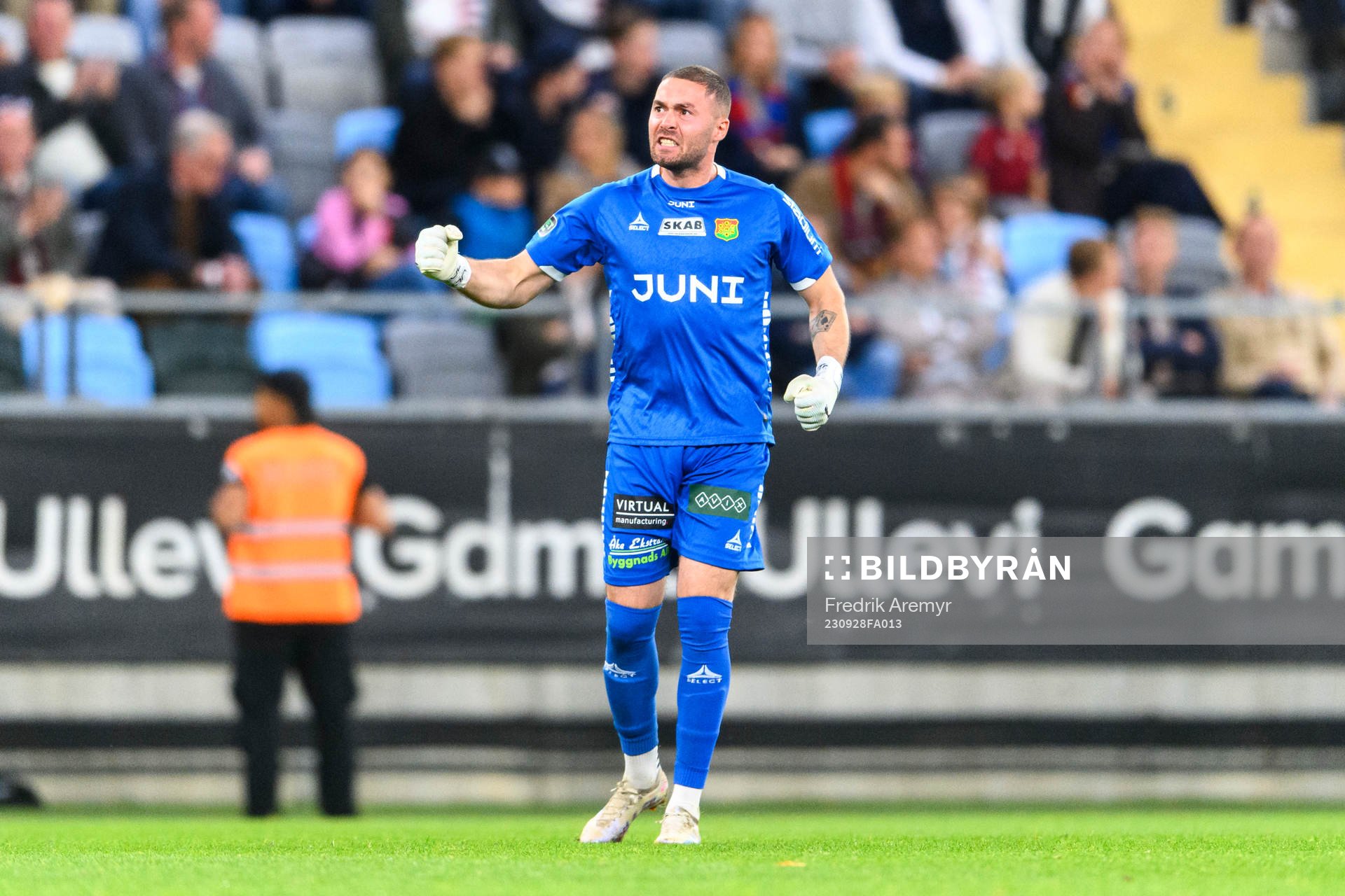 GAIS målvakt Mergim Krasniqi jublar