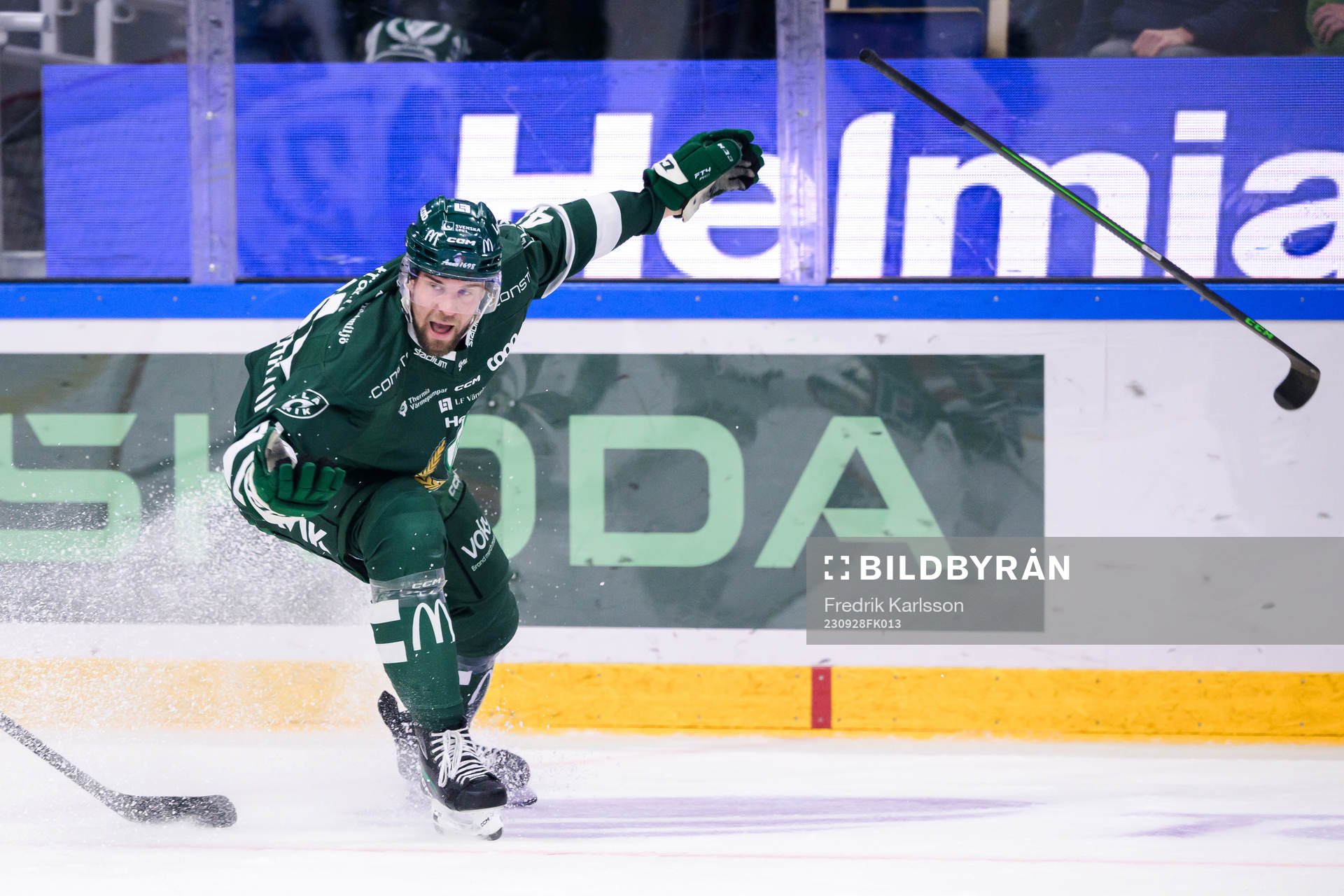 Färjestads Henrik Björklund jublar