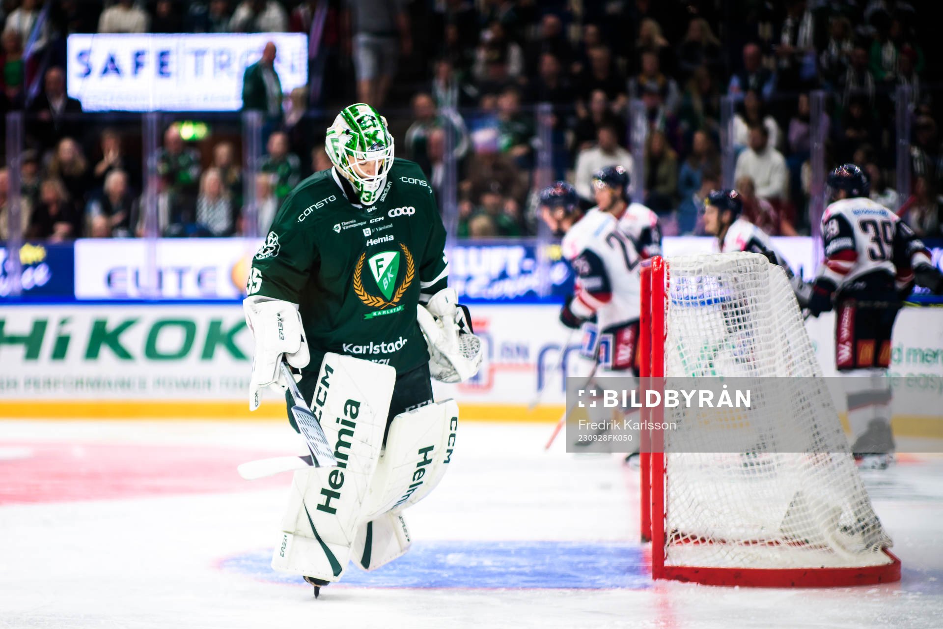 Färjestads målvakt Carl Lindbom