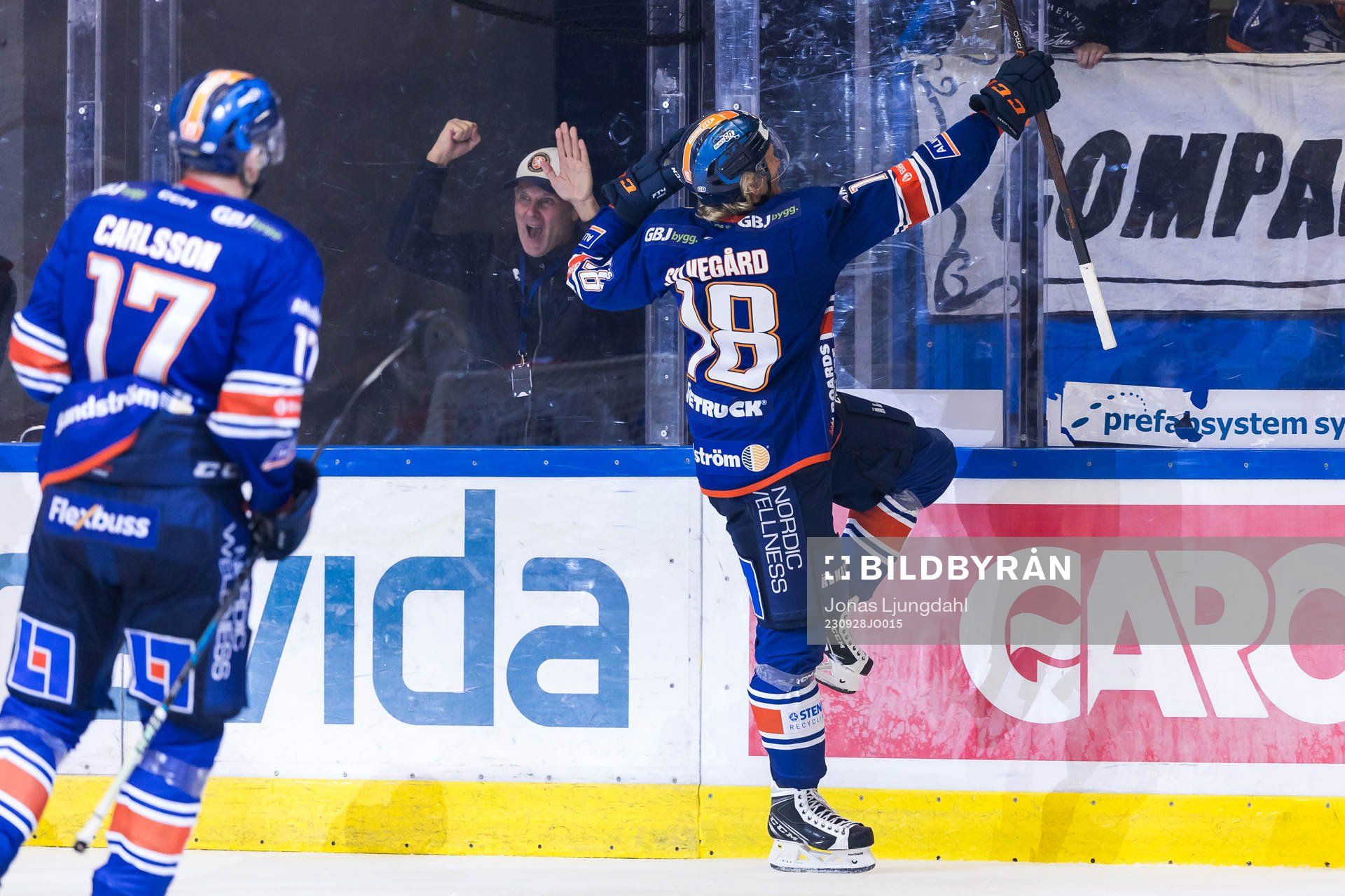 Växjös Marcus Sylvegård jublar