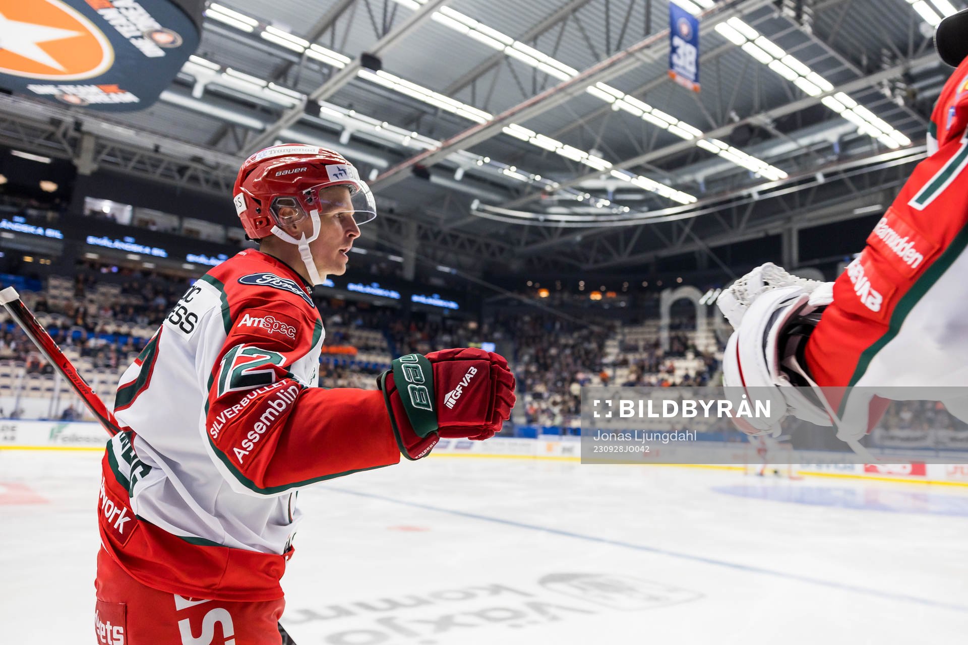 Frölundas Max Friberg jublar