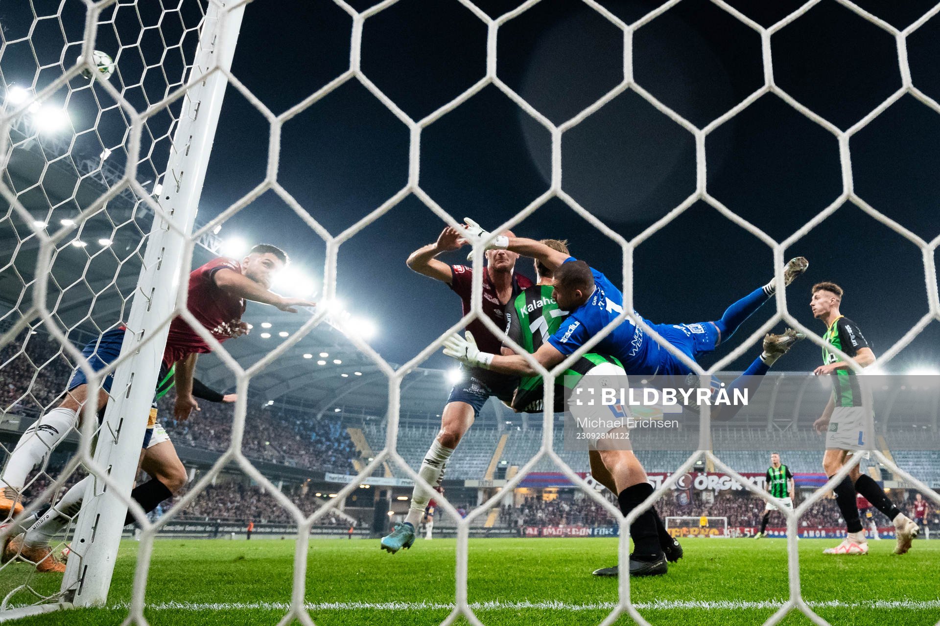 GAIS Robin Frej och målvakt Mergim Krasniqi