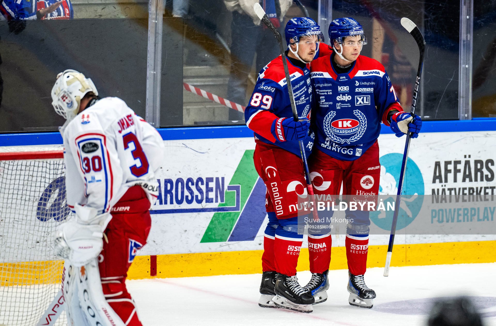 Oskarshamns Patrik Karlkvist jublar med Viktor Lodin