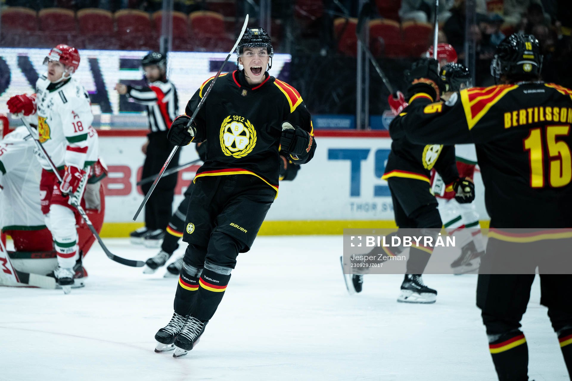 Brynäs Kasper Larsen jublar