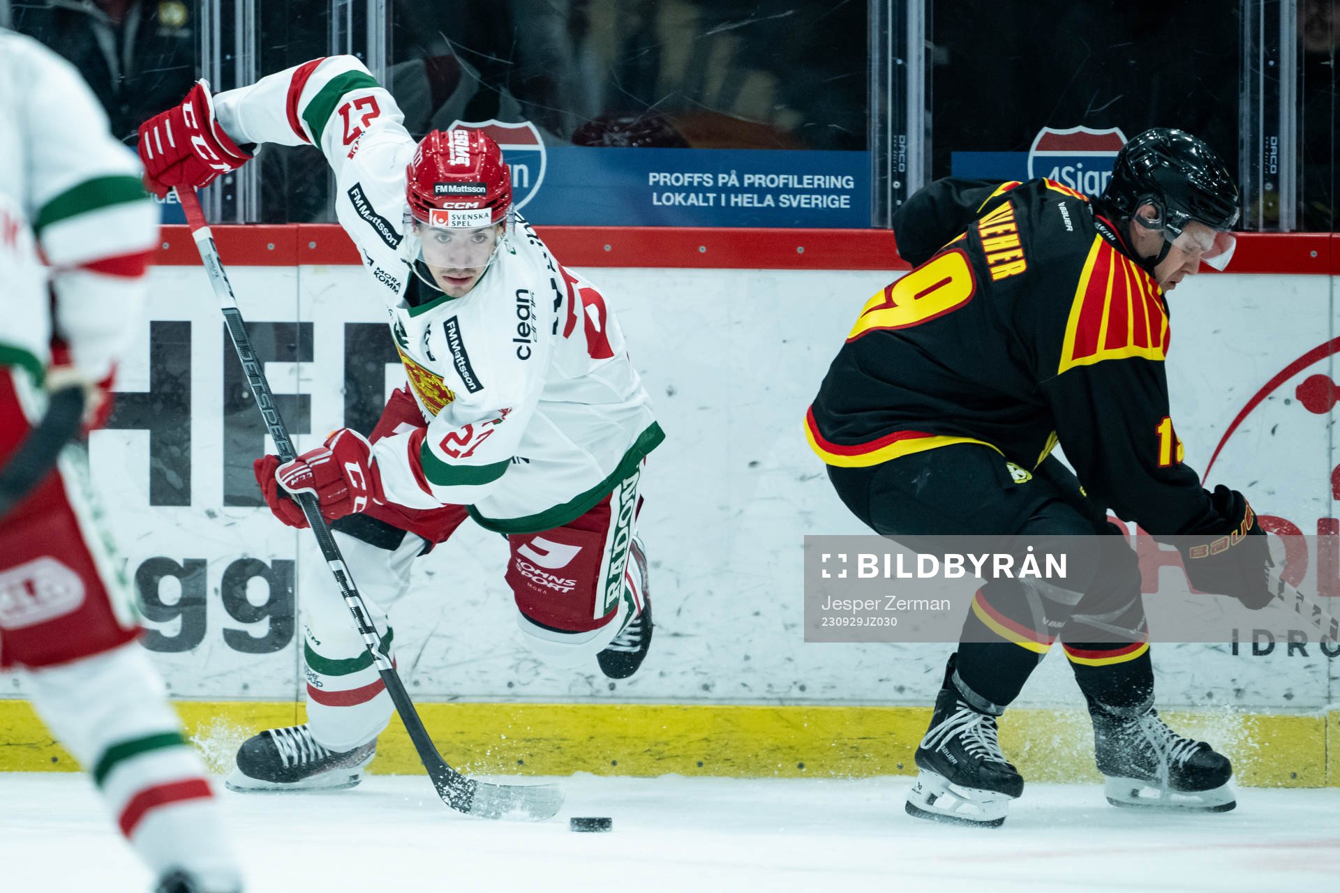 Moras Ludvig Levinsson och Brynäs Tyler Kelleher