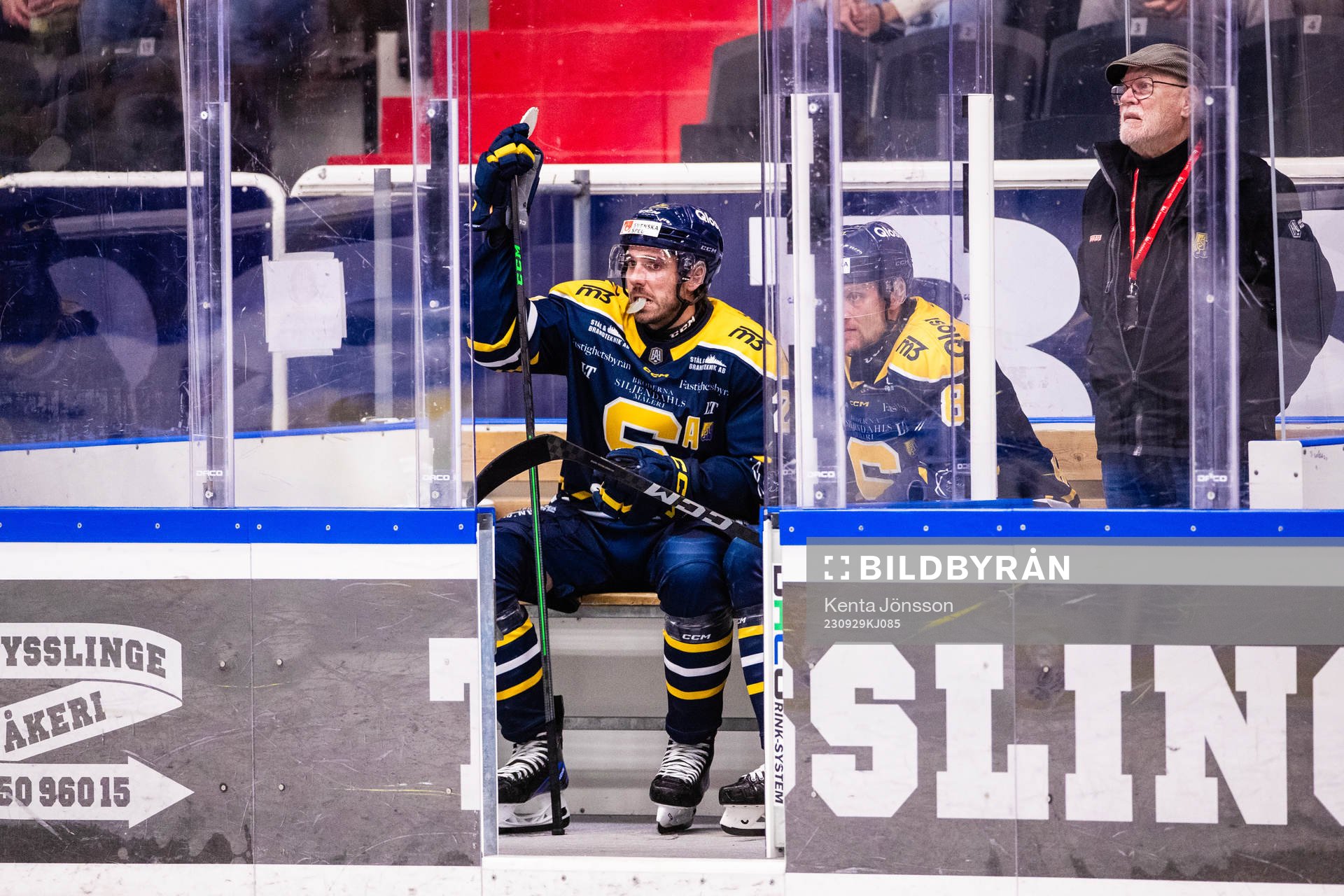 Södertäljes Jacob Dahlström och William Wiå sitter