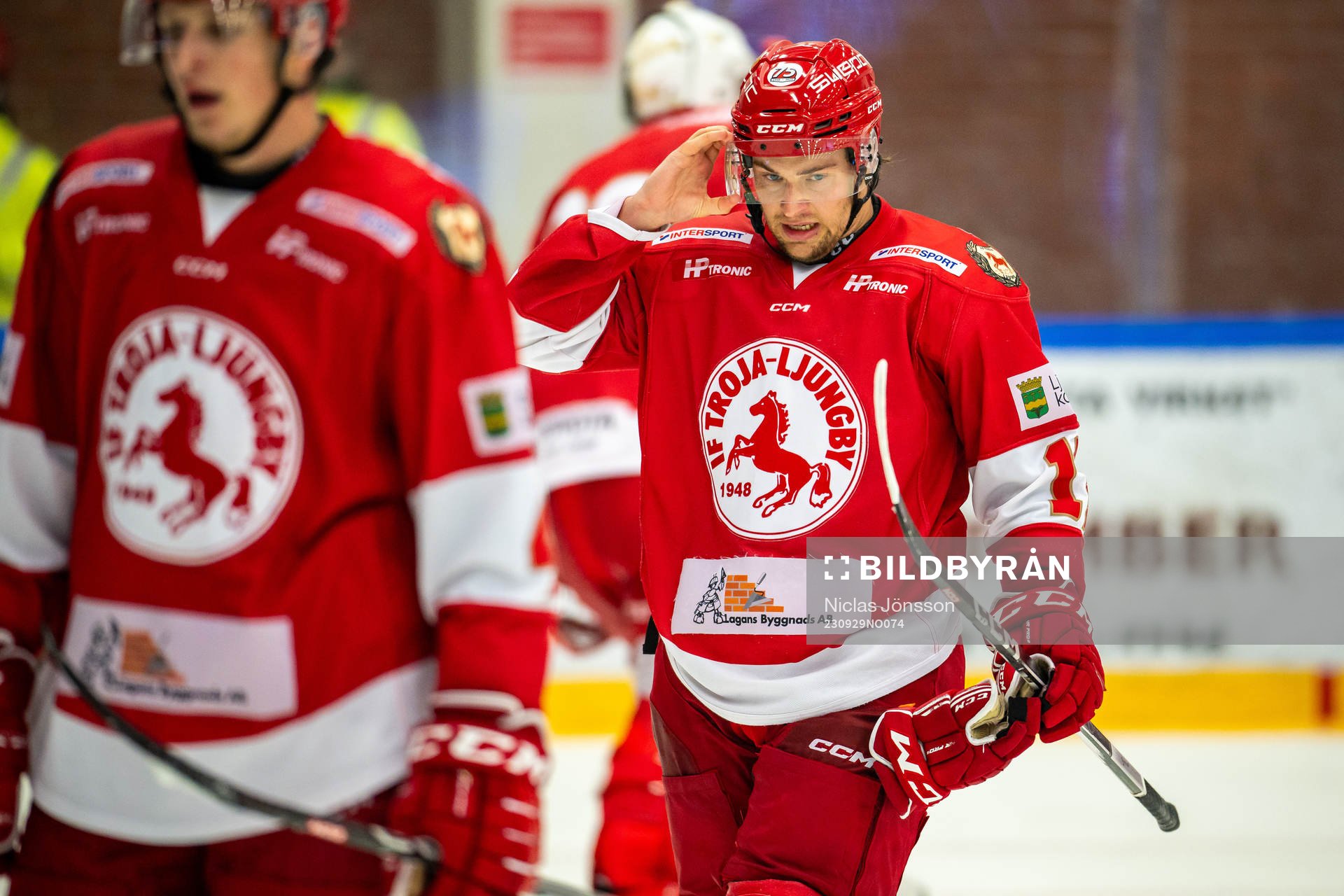 Troja/Ljungbys Dennis Fröland  deppar
