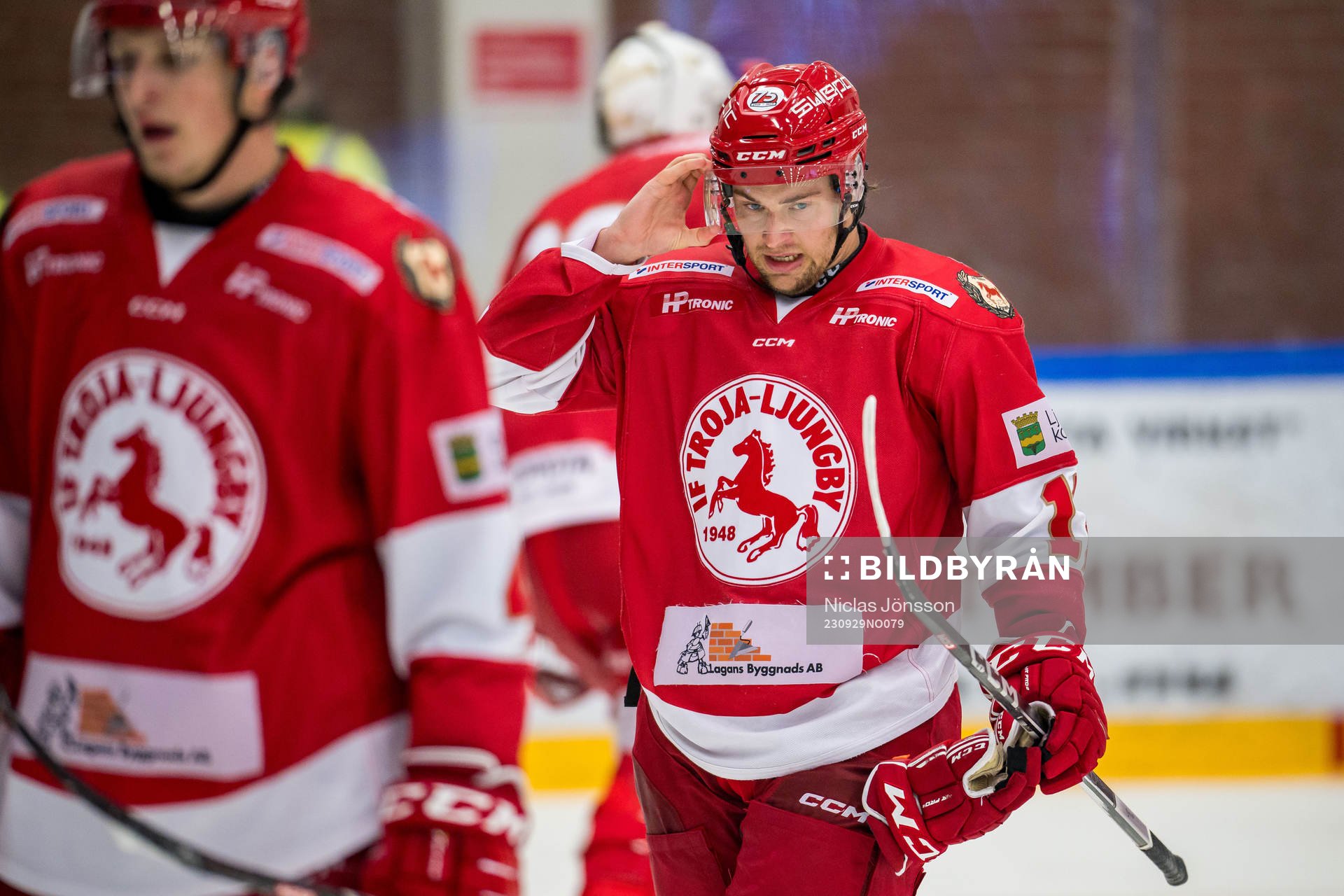 Troja/Ljungbys Dennis Fröland deppar