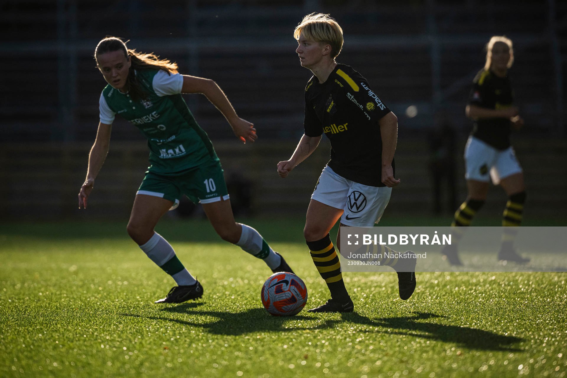 AIKs Monica Hagström och Alingsås Alma Öberg