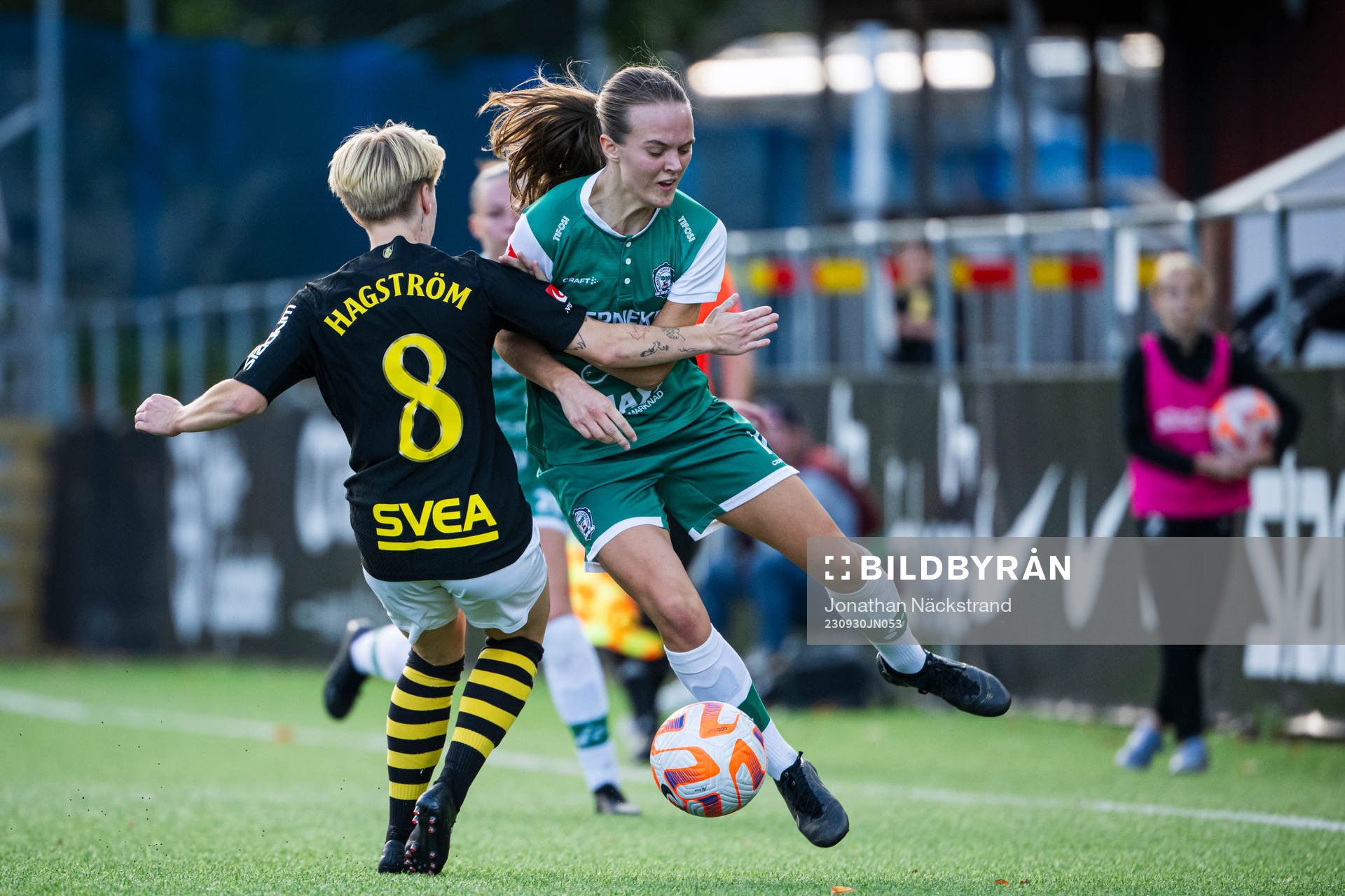 Alingsås Alma Öberg och AIKs Monica Hagström