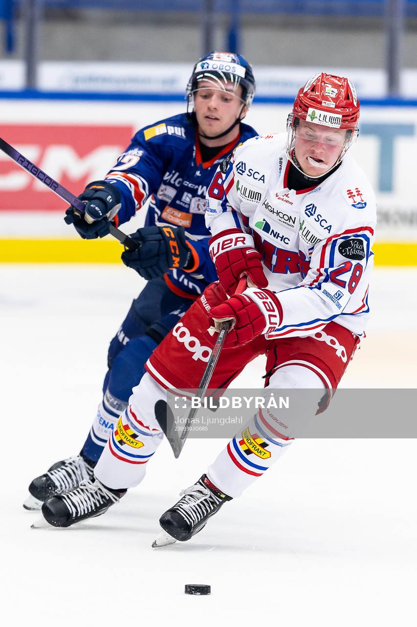 Växjös Joel Svensson och Timrås Simon Forsmark