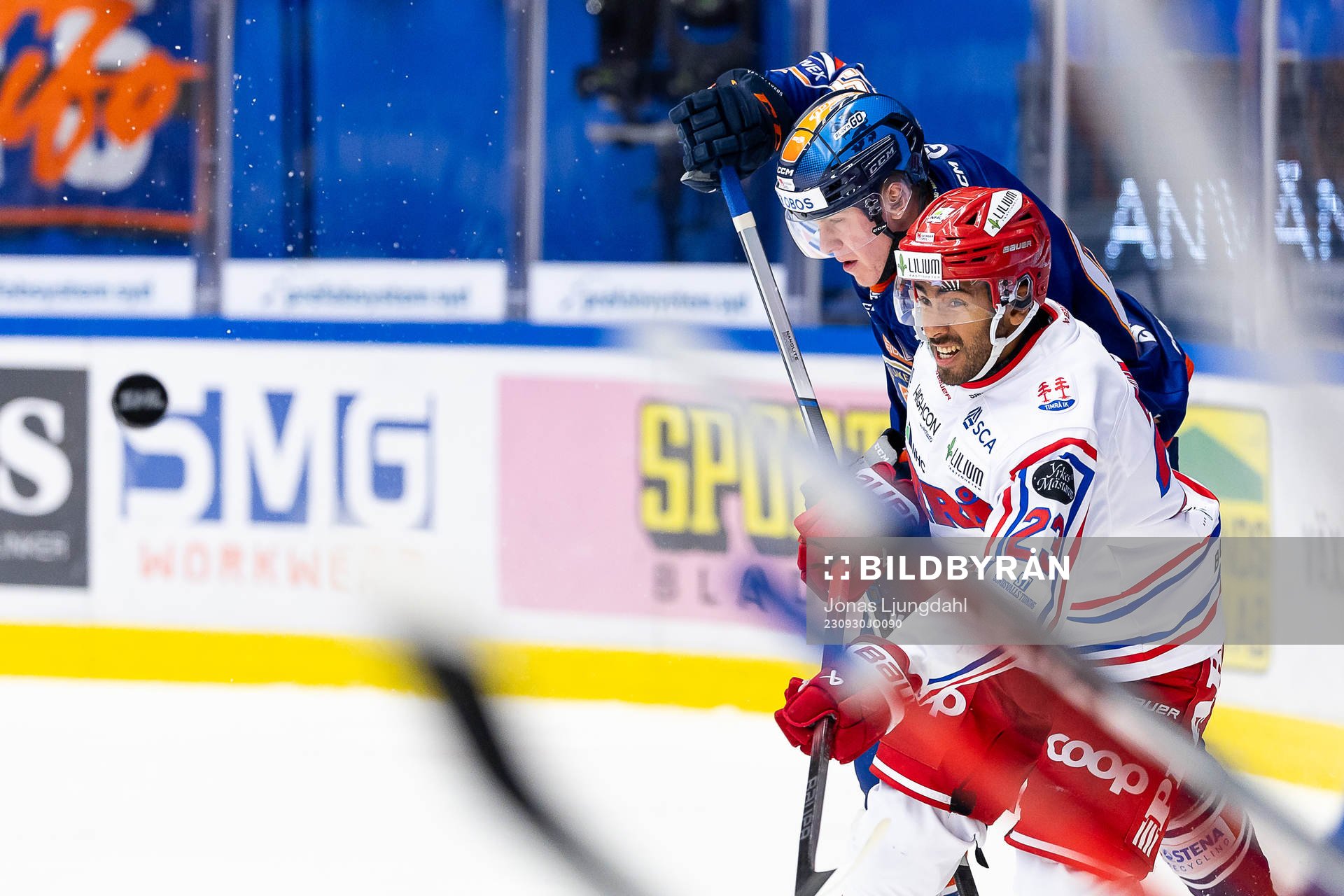 Timrås Jeremy Boyce-Rotevall och Växjös Jakub Stancl
