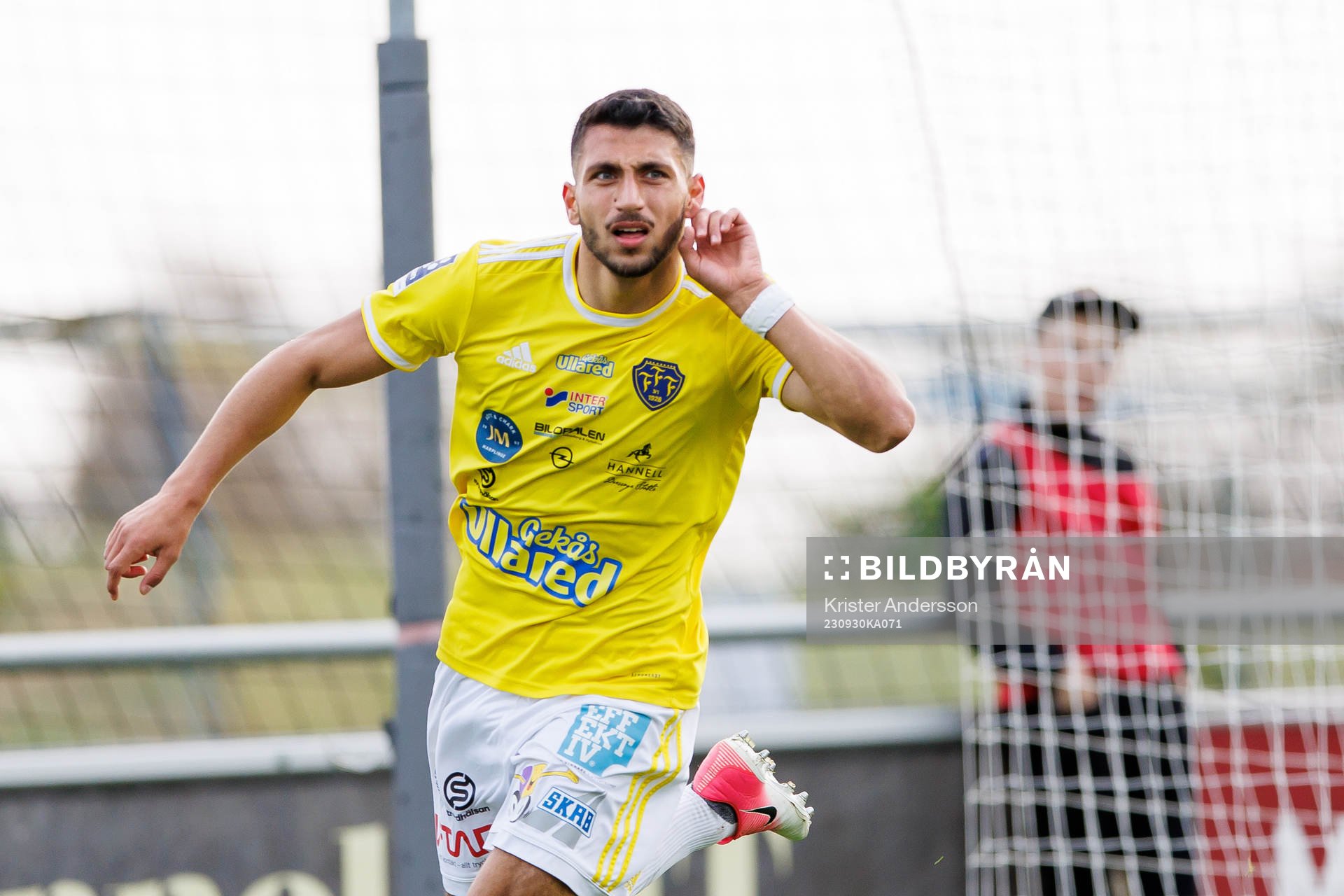 Falkenbergs Leonardo Farah Shahin jublar