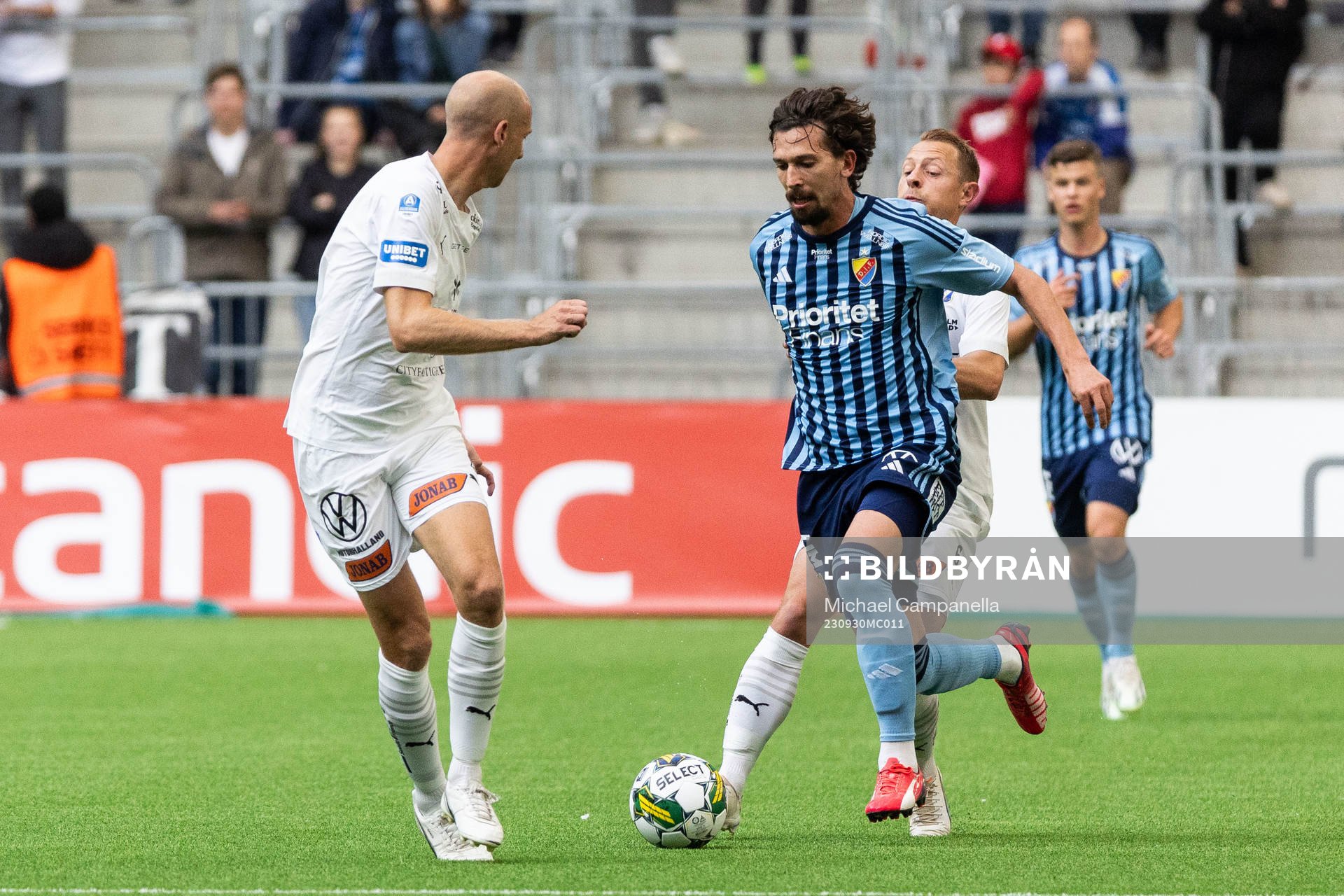 Halmstads Joel Allansson och Andreas Johansson mot