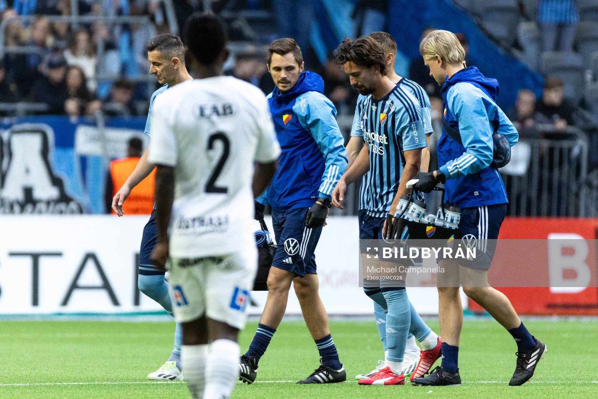 Djurgårdens Gustav Wikheim har ont