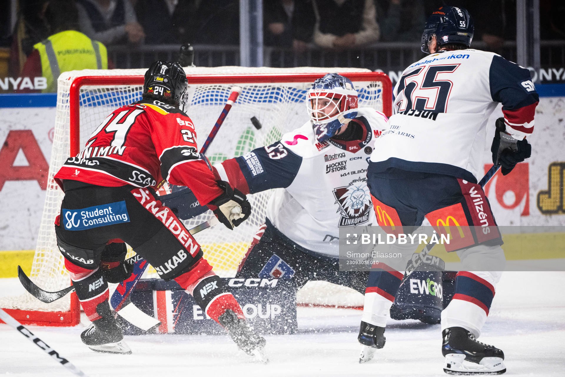 Luleås Brendan Shinnimin gör 1-1 bakom Linköpings